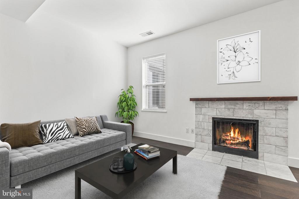 2114 N ST NW #34