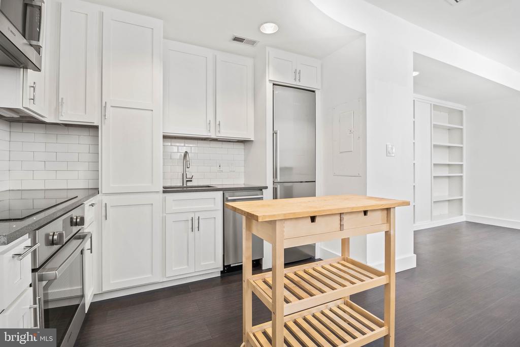 2114 N ST NW #34