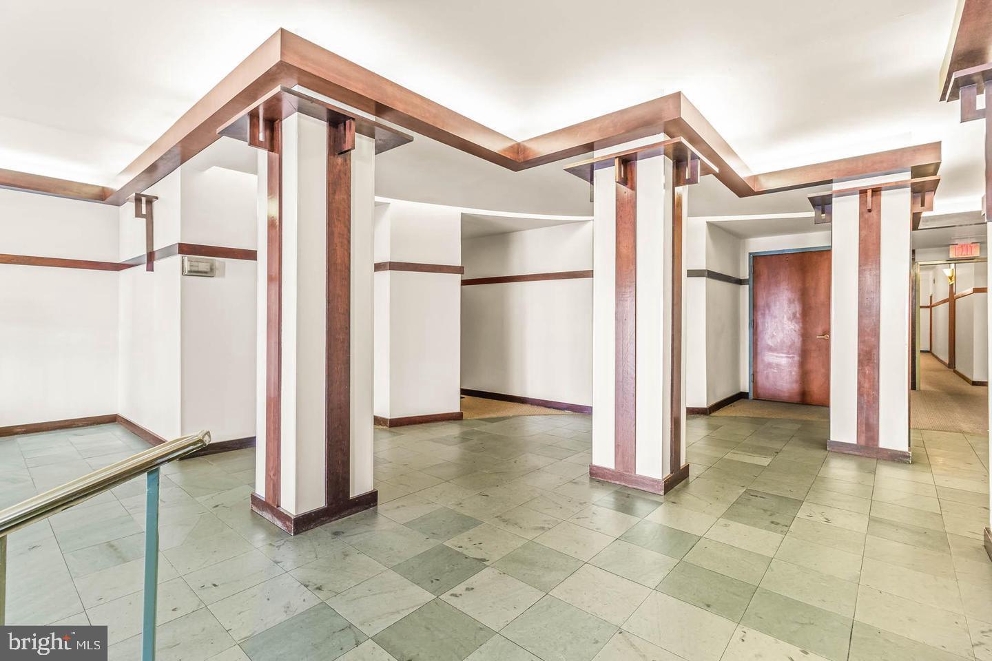 2114 N ST NW #34
