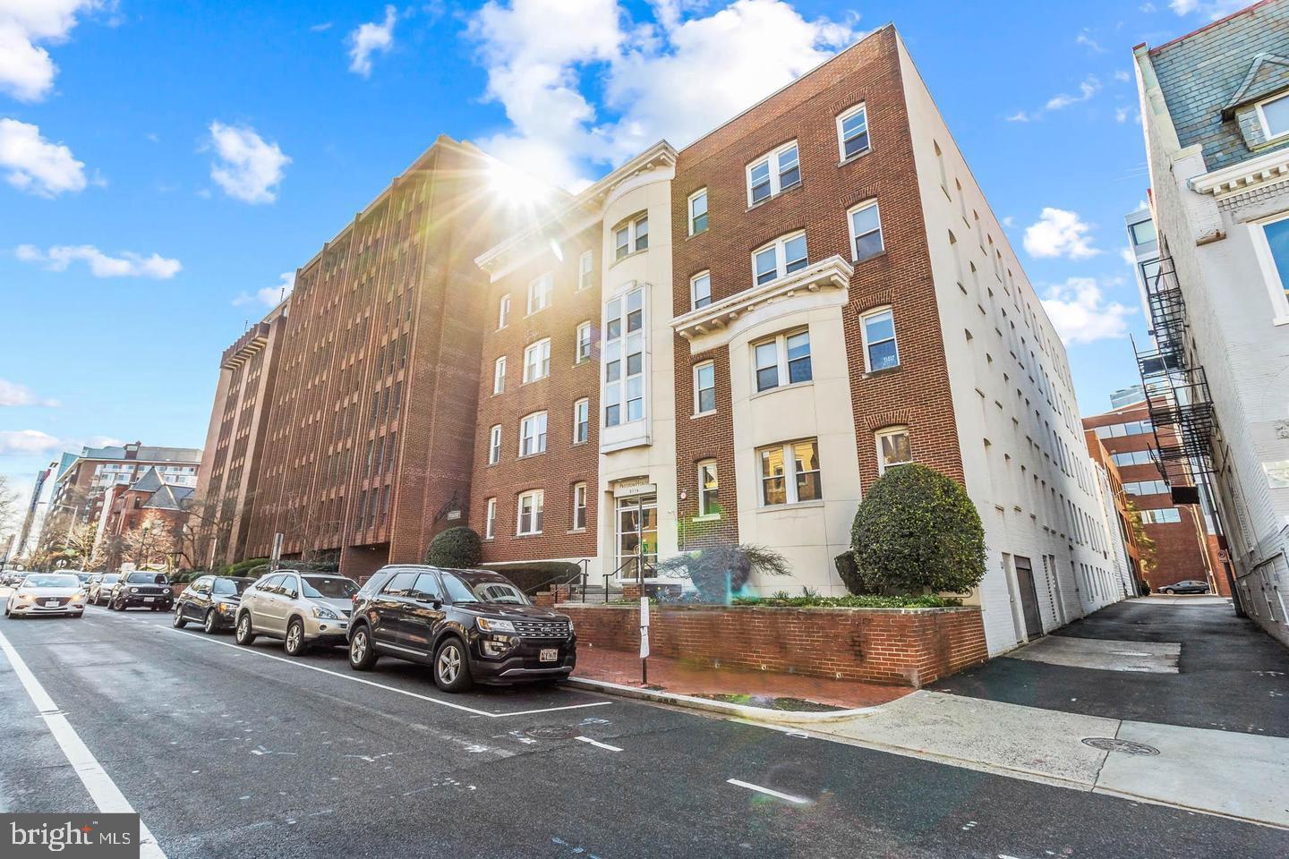 2114 N ST NW #34