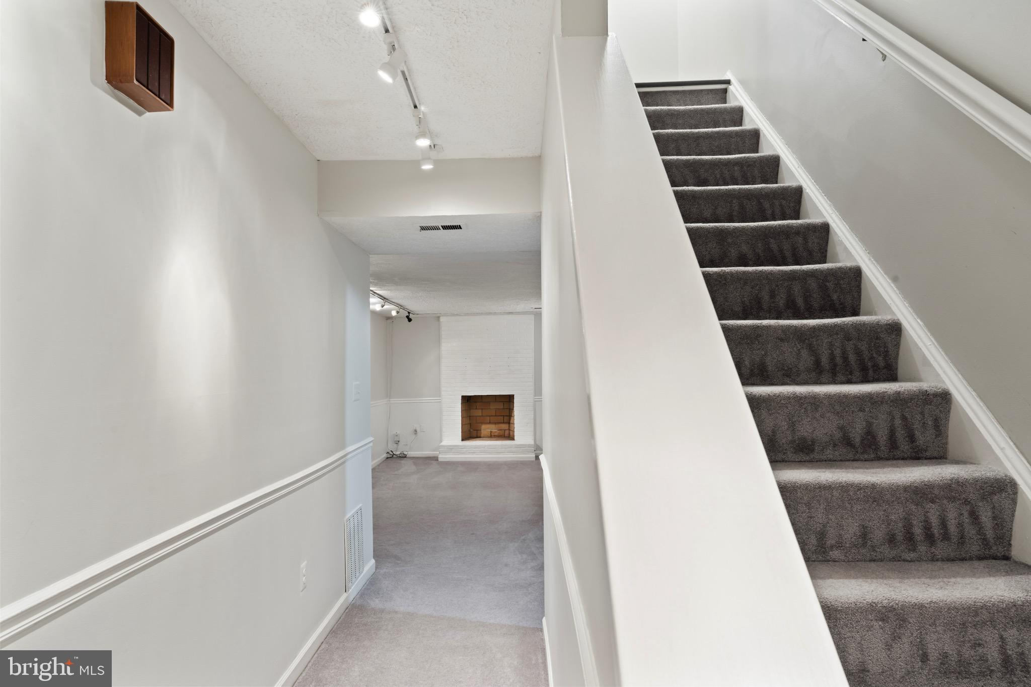 9202 GATEWATER TERRACE