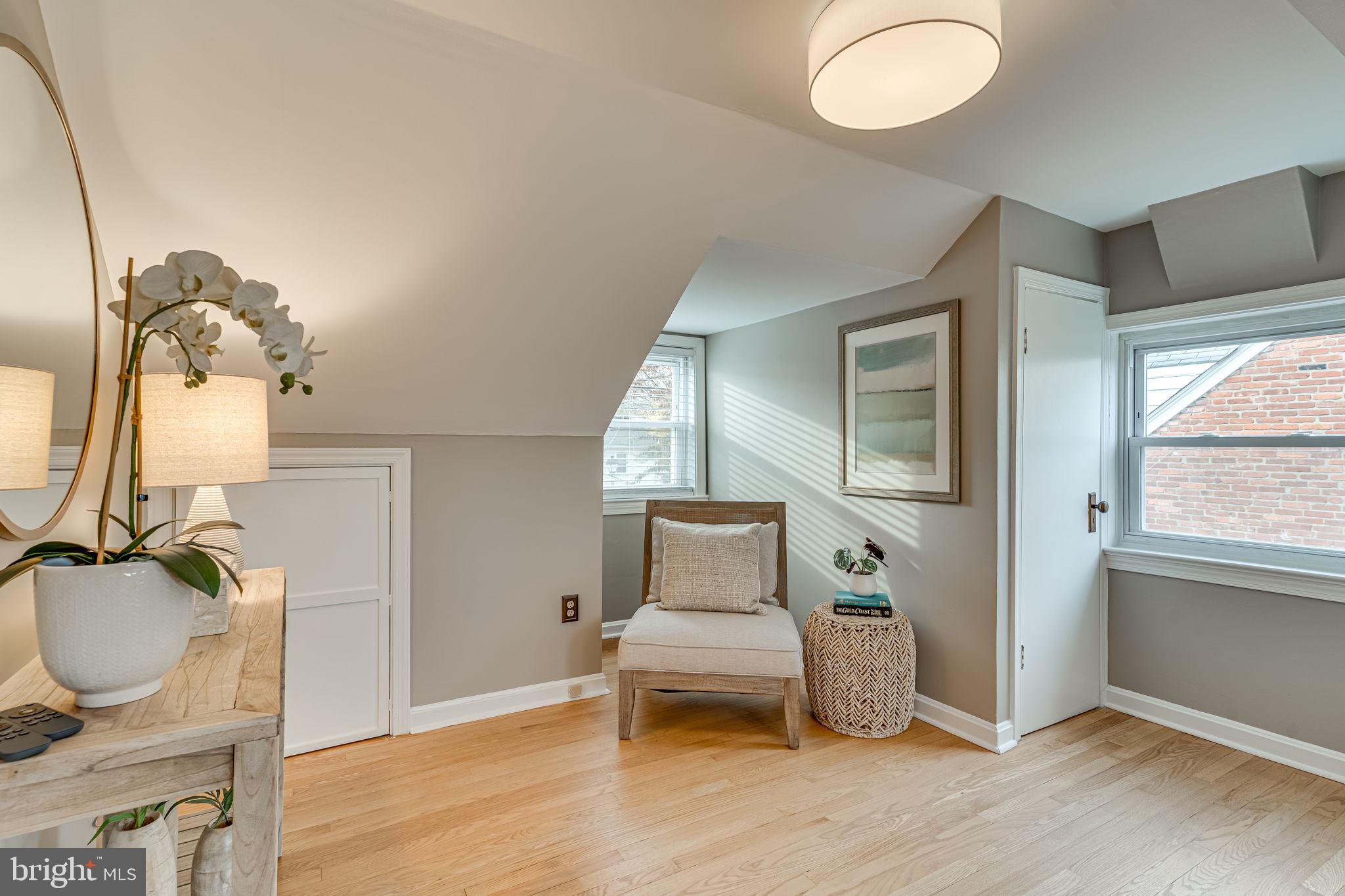 1717 S Monroe STREET S