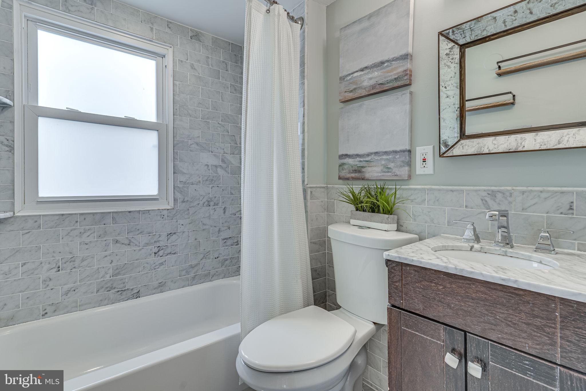 1717 S Monroe STREET S