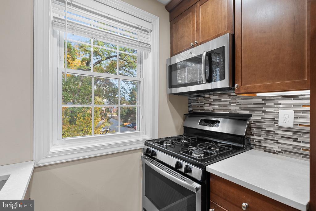 203 N Trenton St #203-4