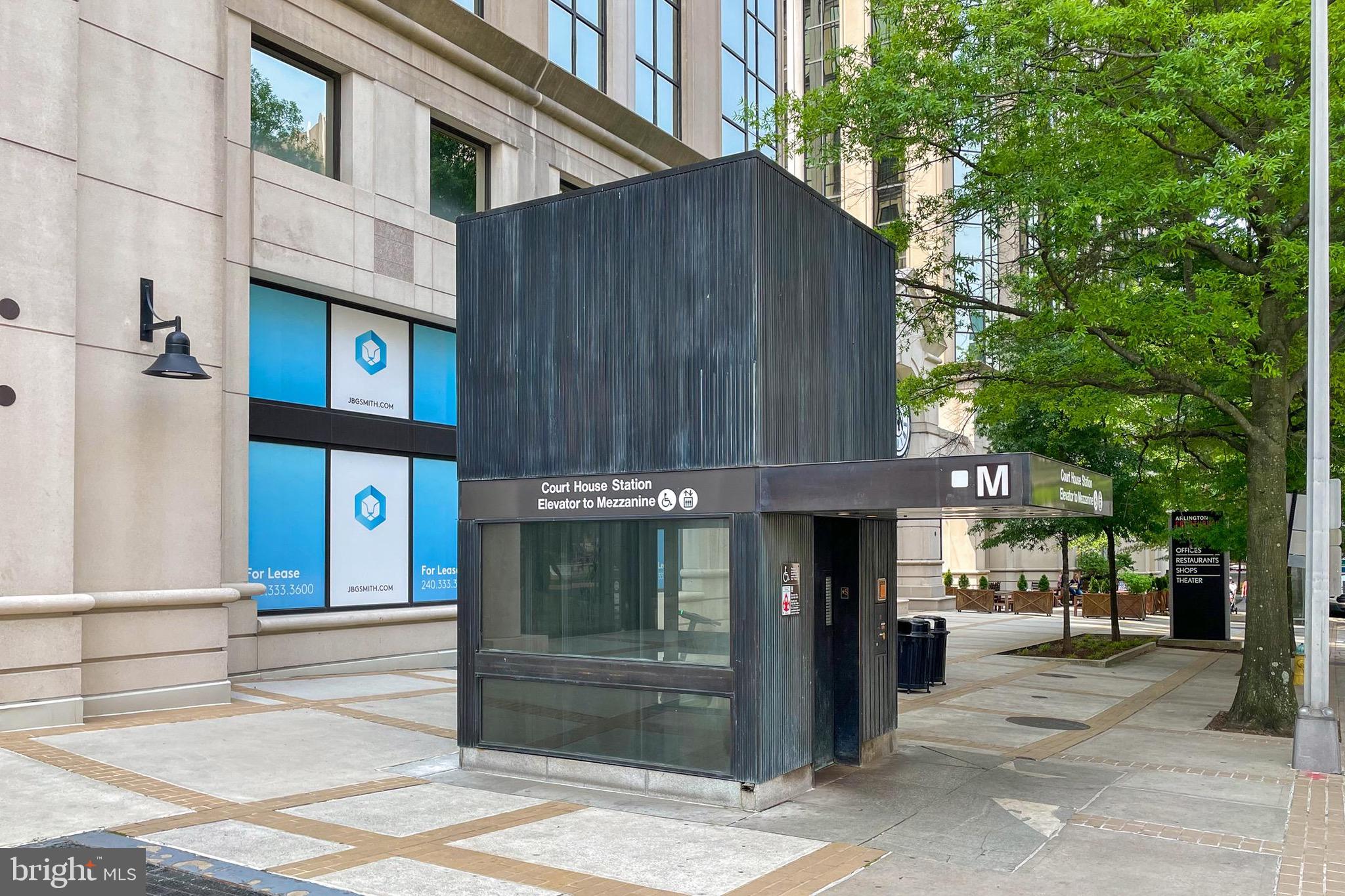 2011 N Hancock St