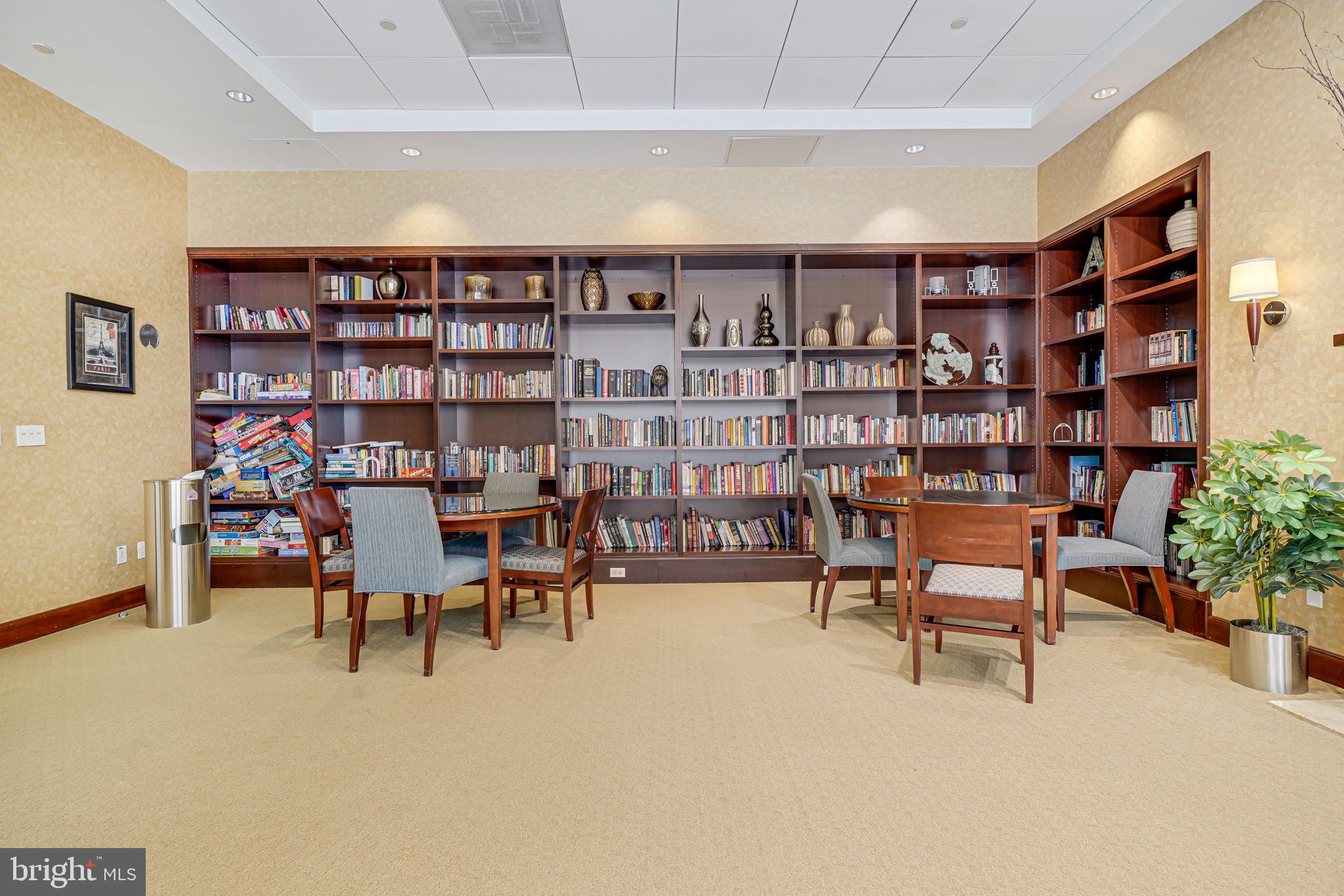 1020 N Highland St #620