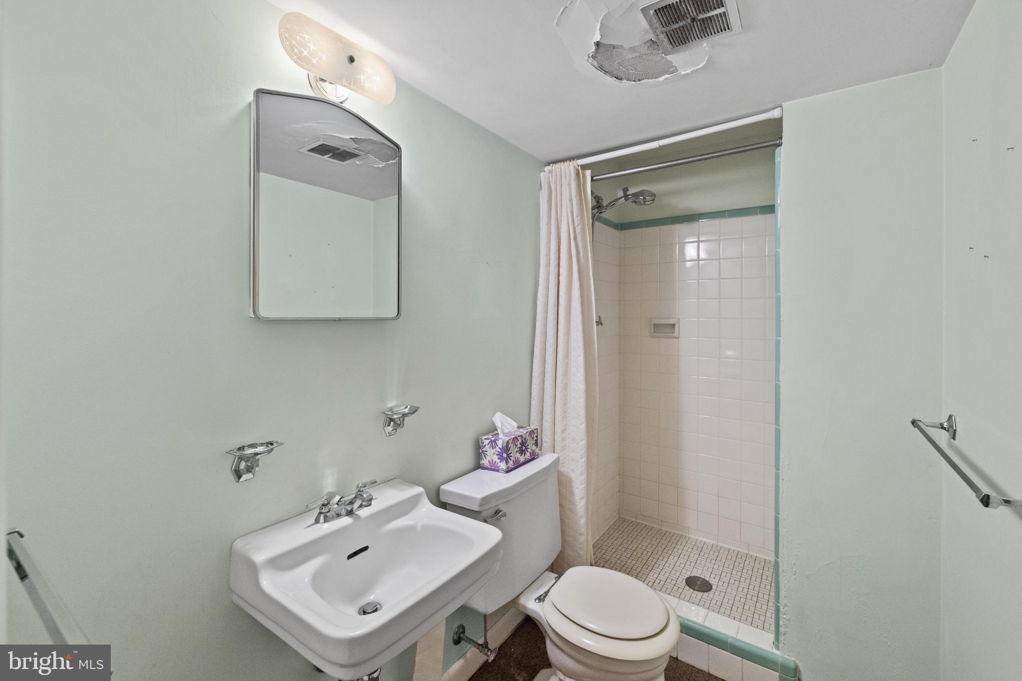 4008 N STUART STREET