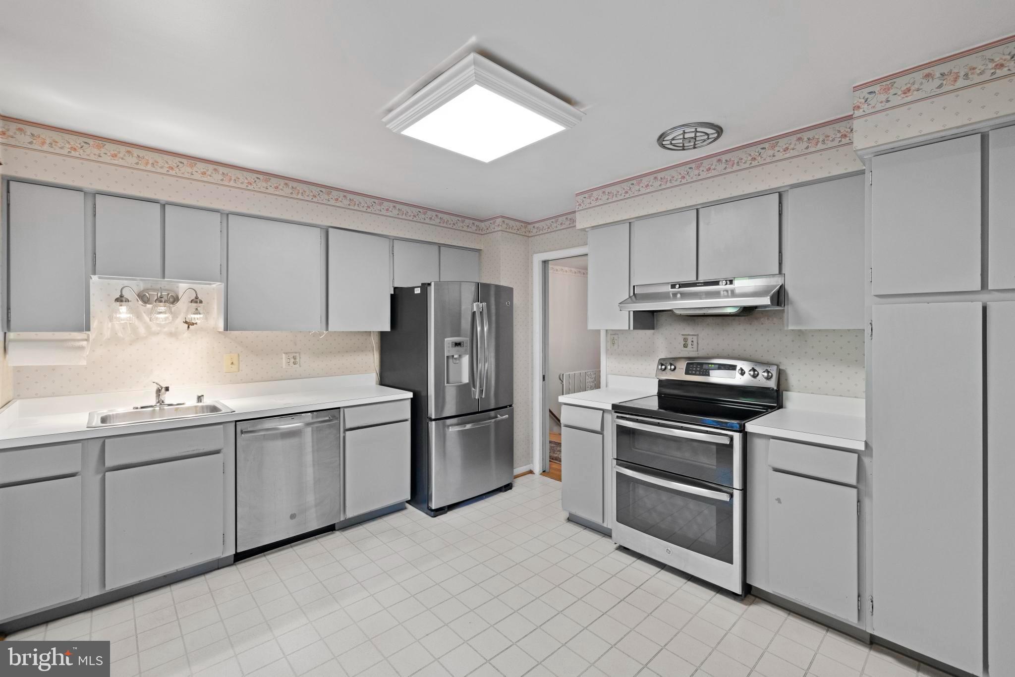 4008 N STUART STREET