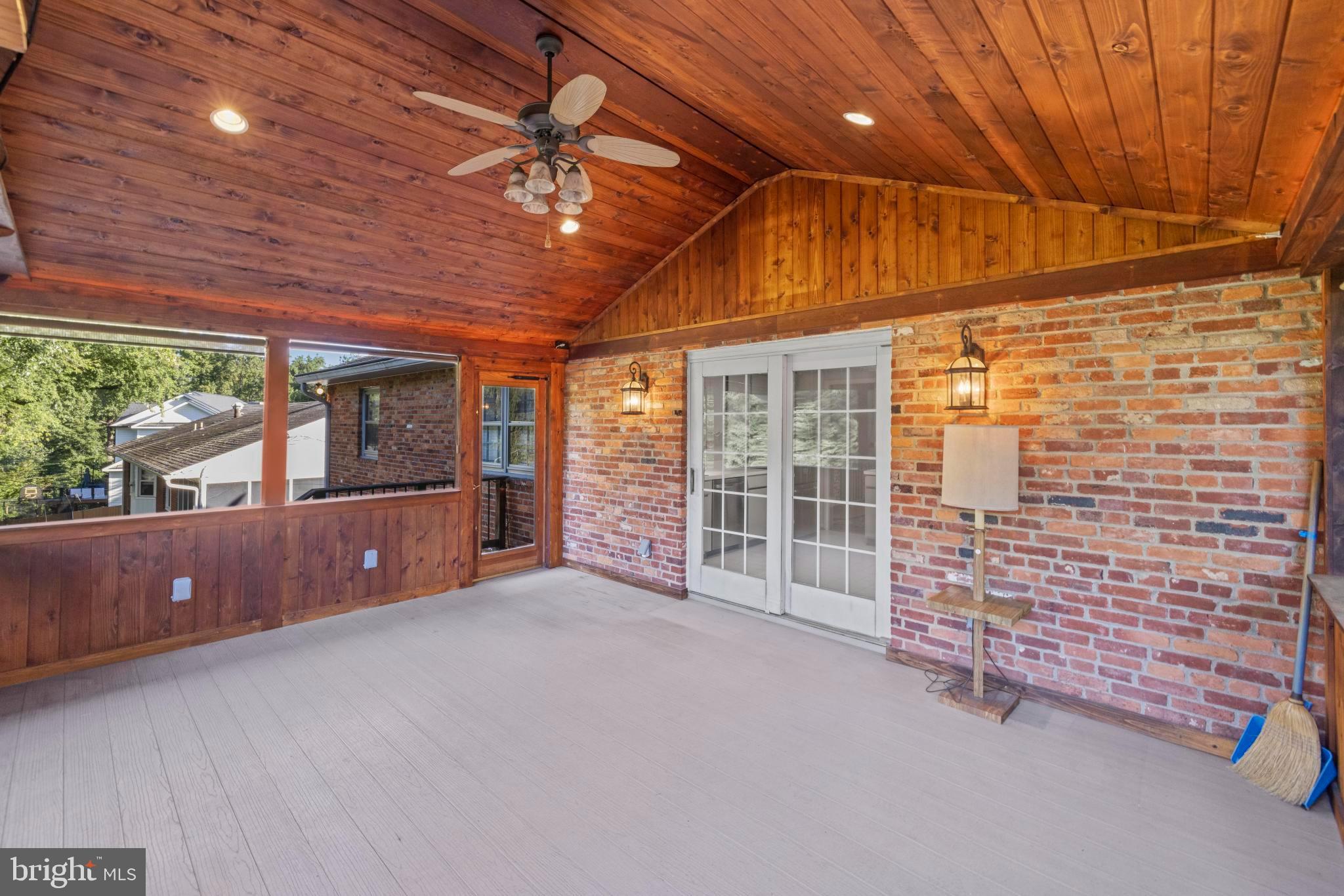 4008 N STUART STREET