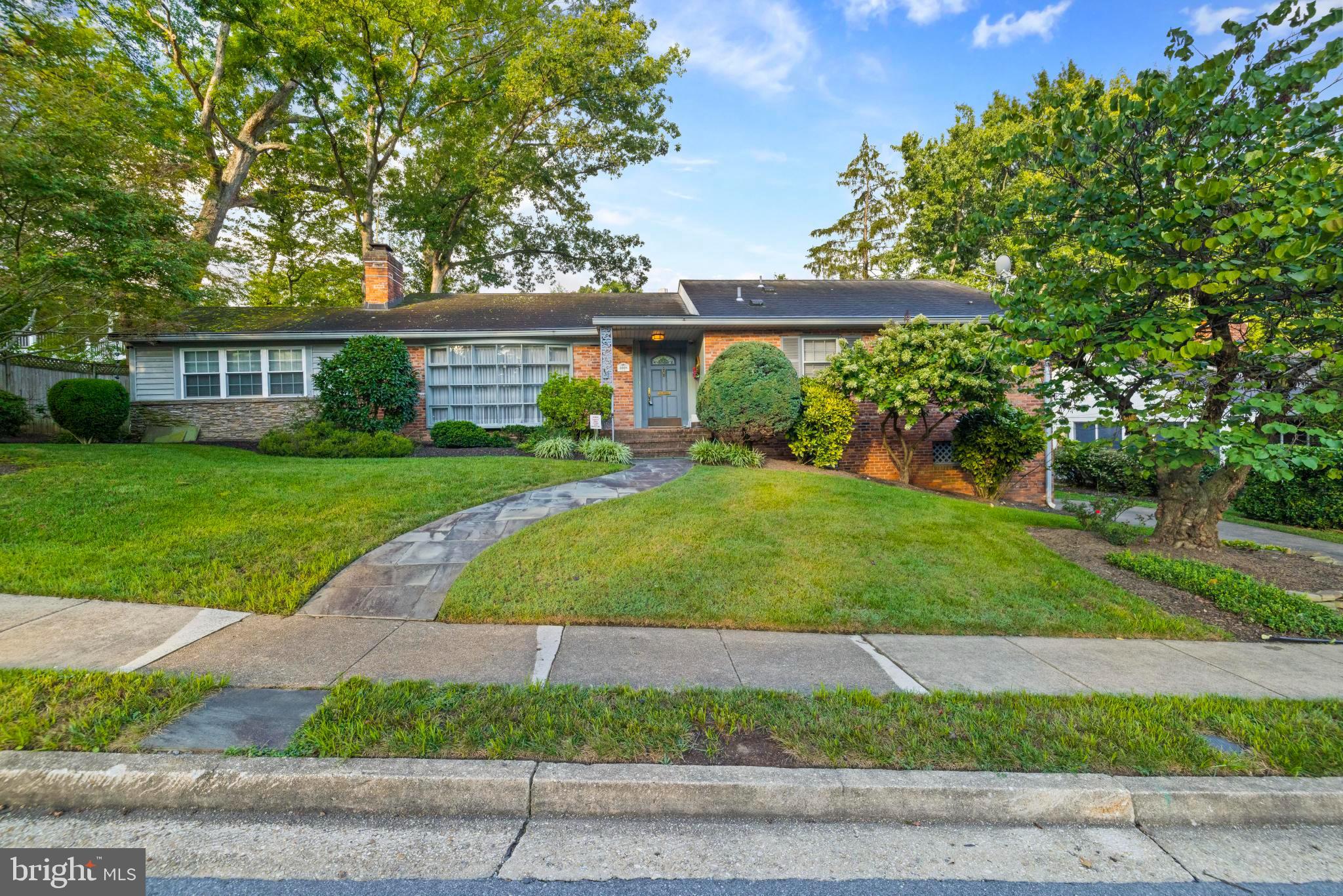 4008 N STUART STREET