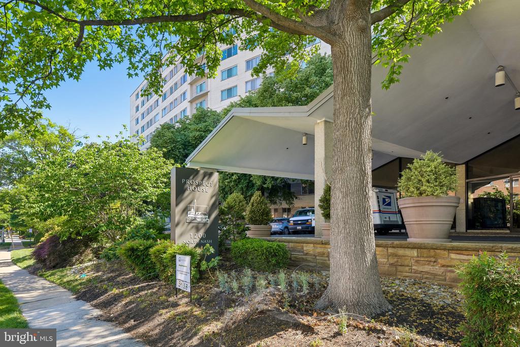 1200 N NASH STREET 1109