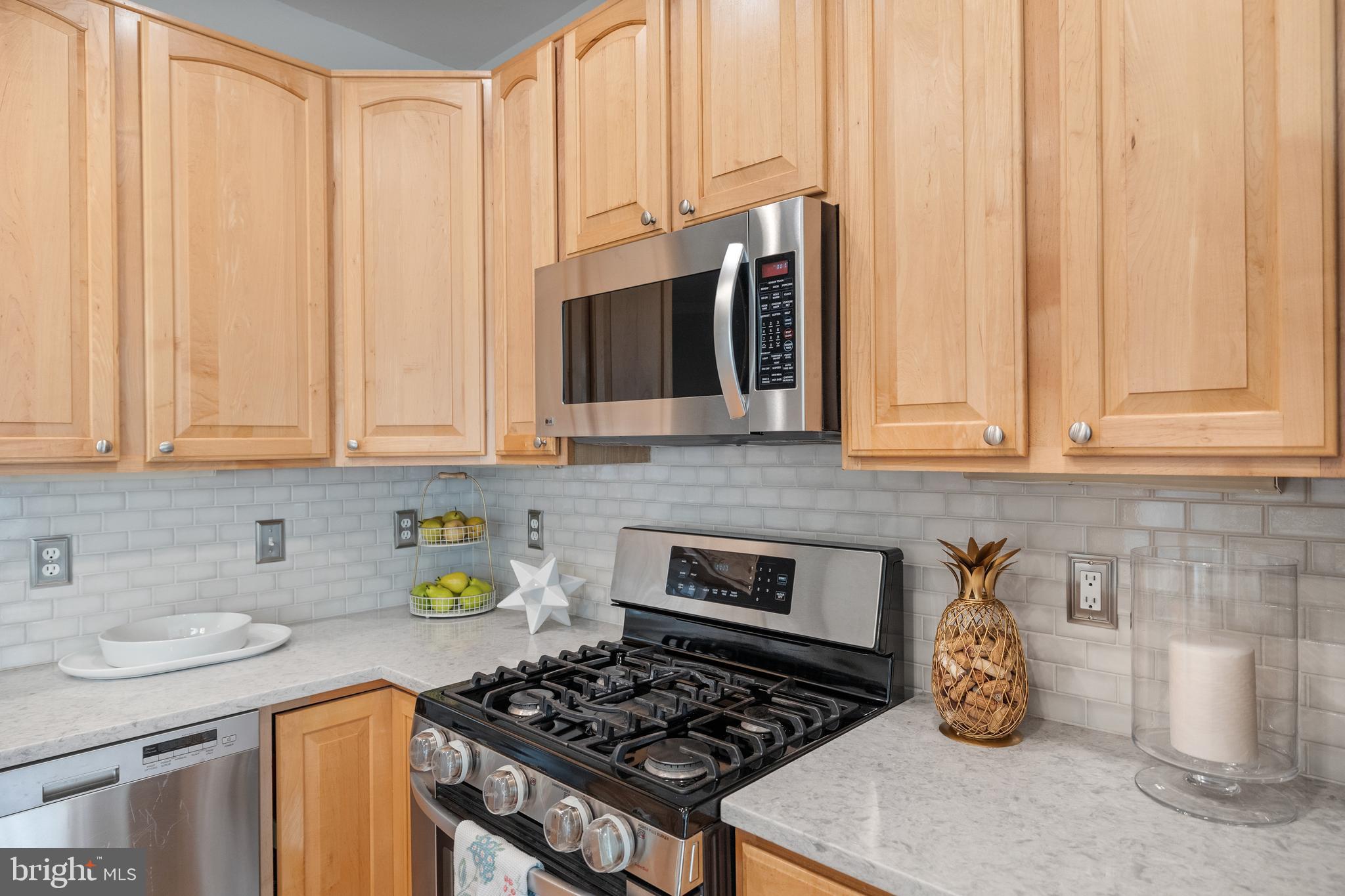 5092 Grimm Dr