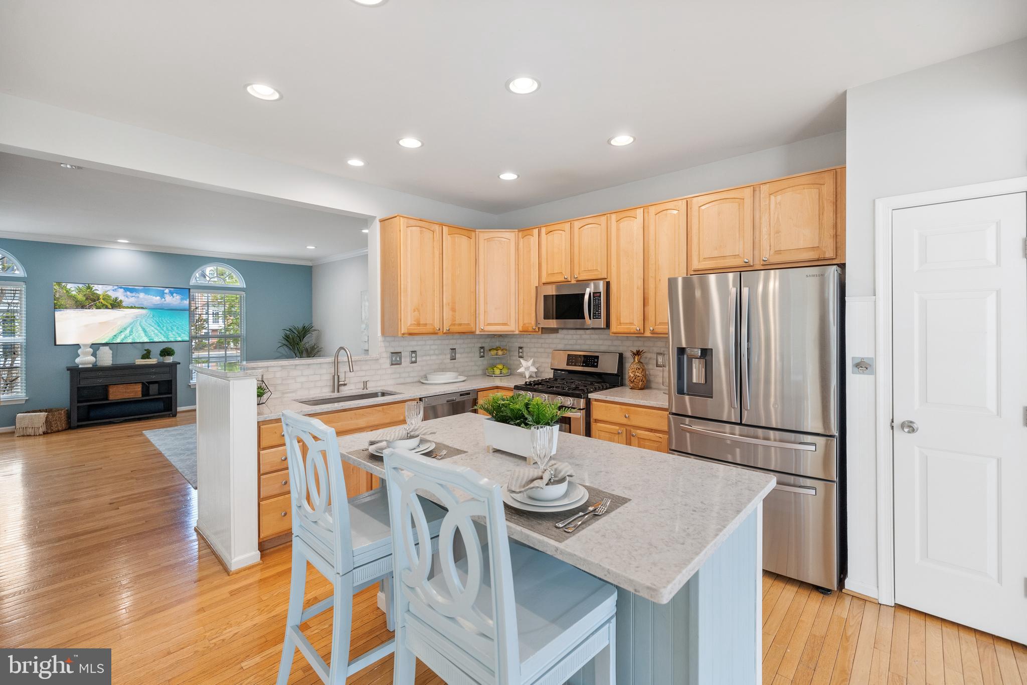 5092 Grimm Dr