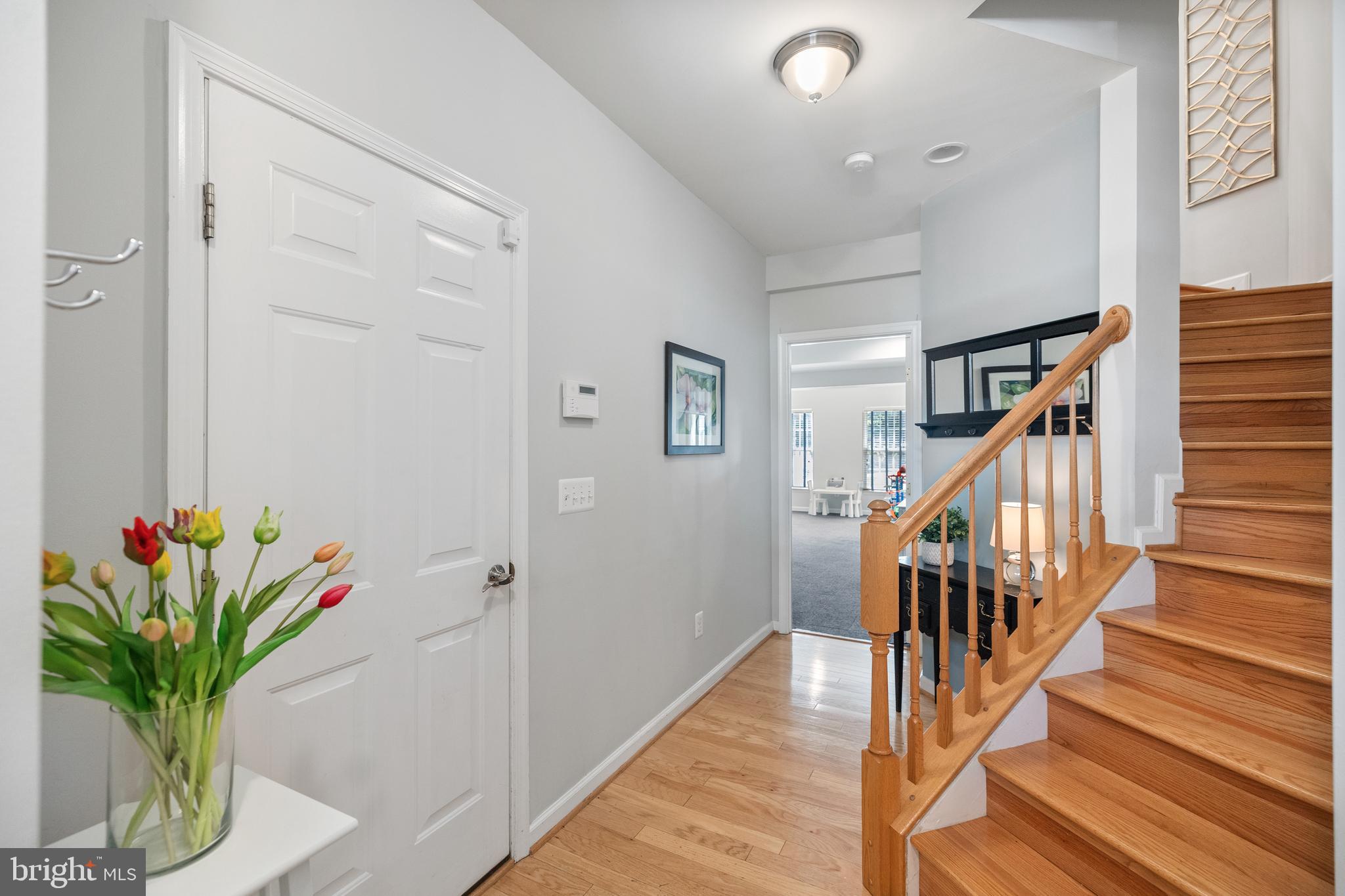 5092 Grimm Dr