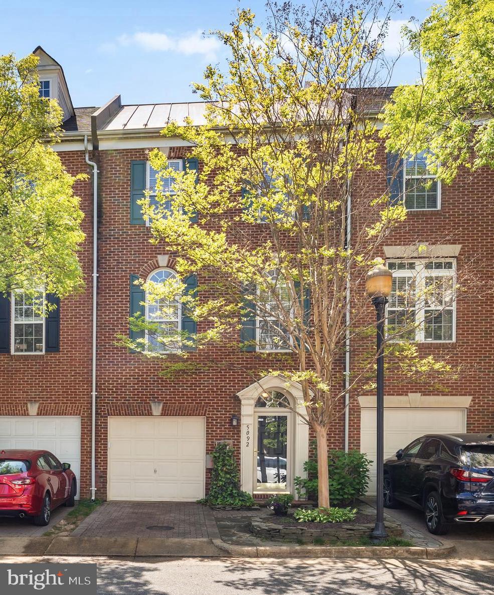 5092 Grimm Dr