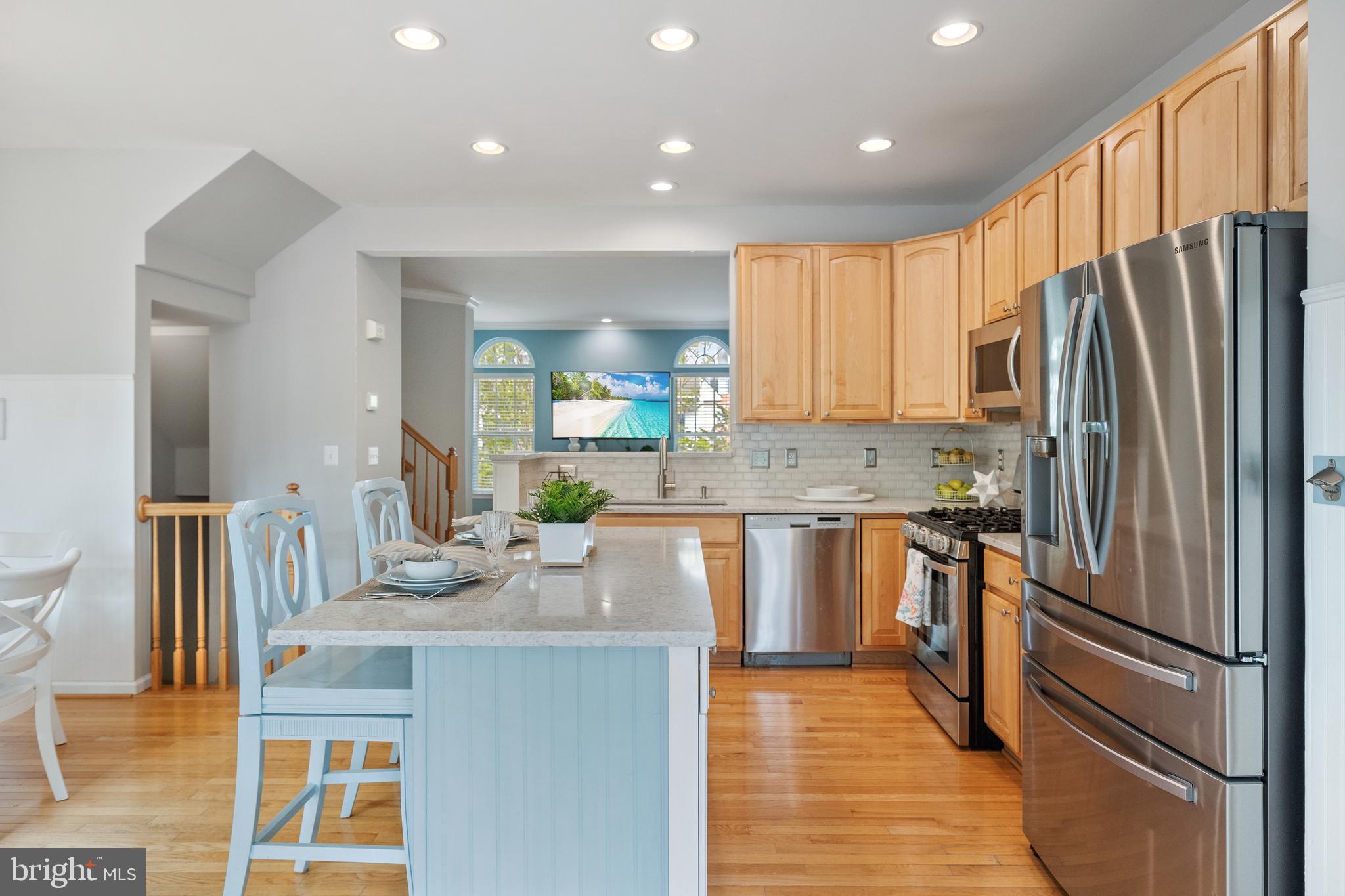 5092 Grimm Dr