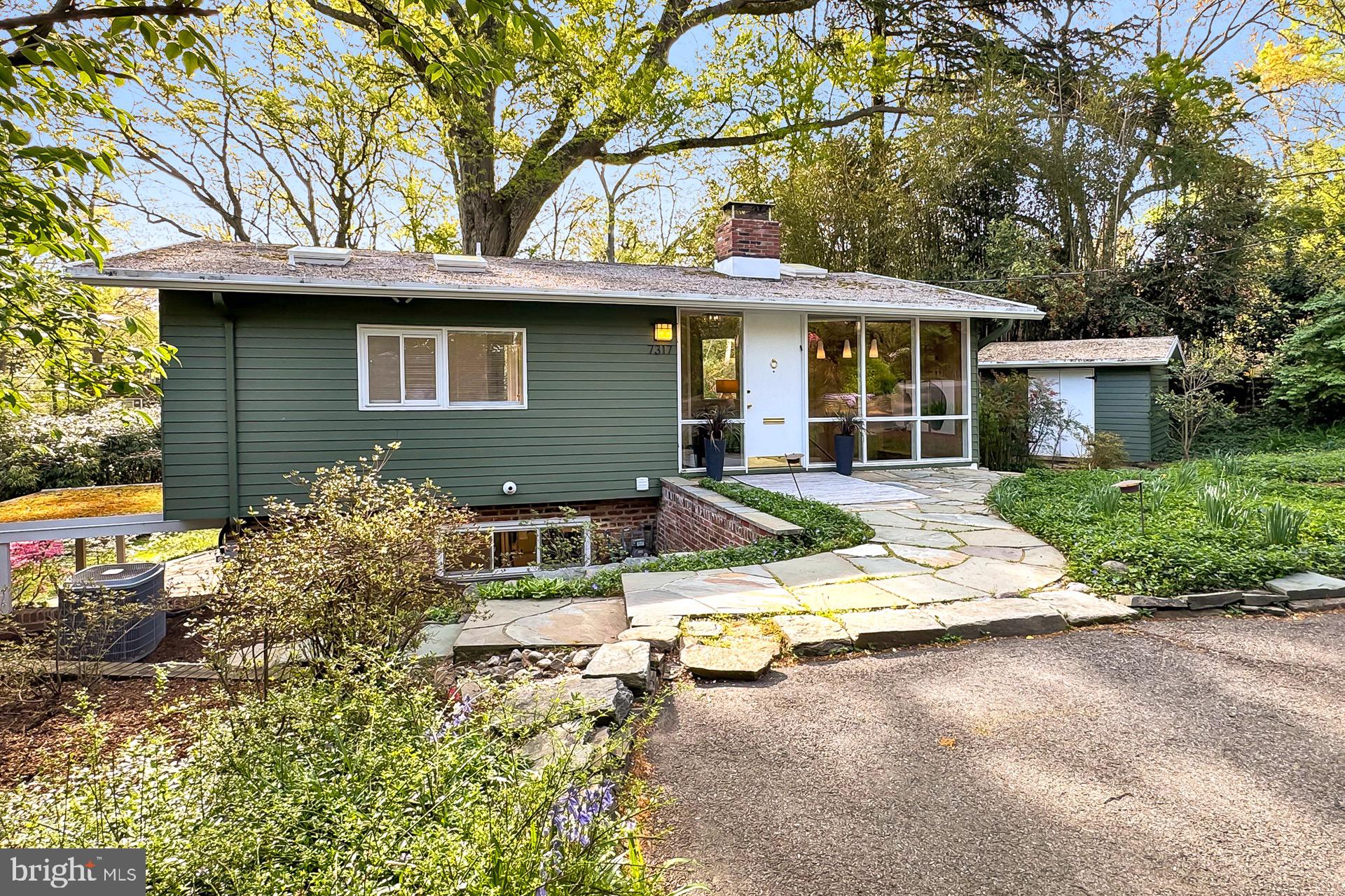 7317 Stafford Rd