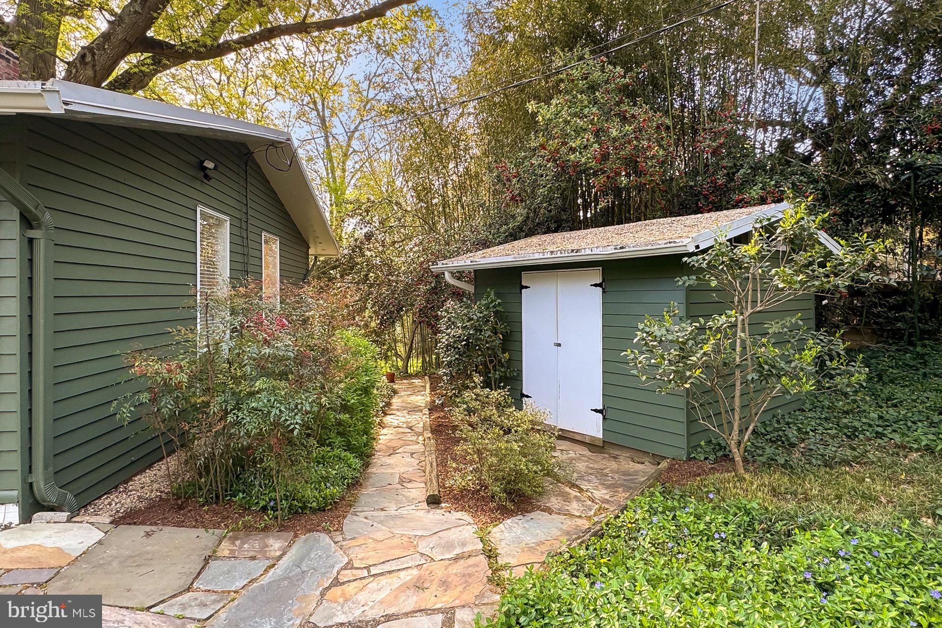 7317 Stafford Rd