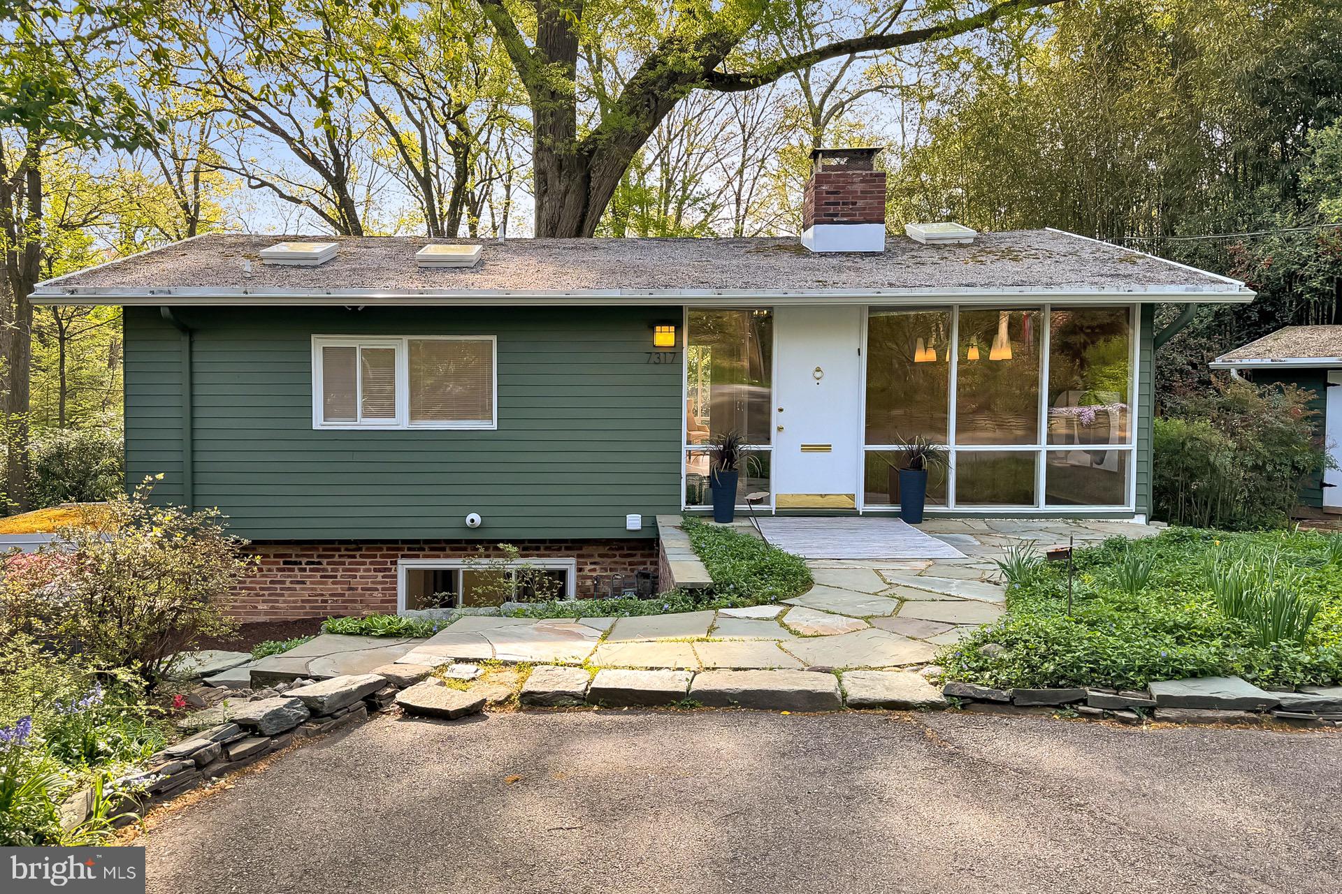 7317 Stafford Rd