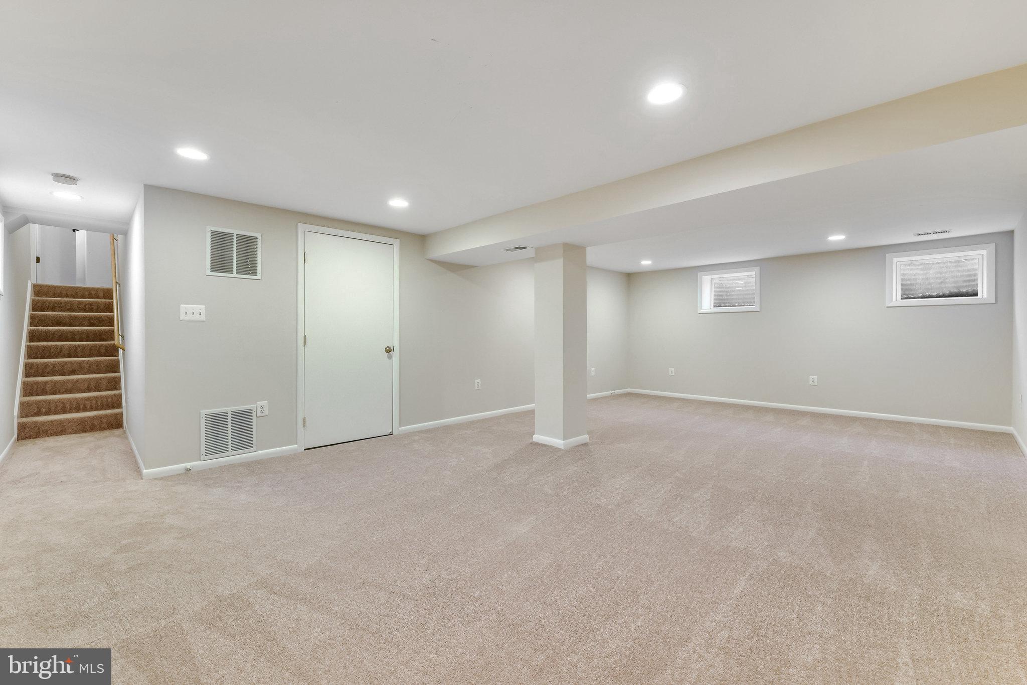 1834 Toyon Way