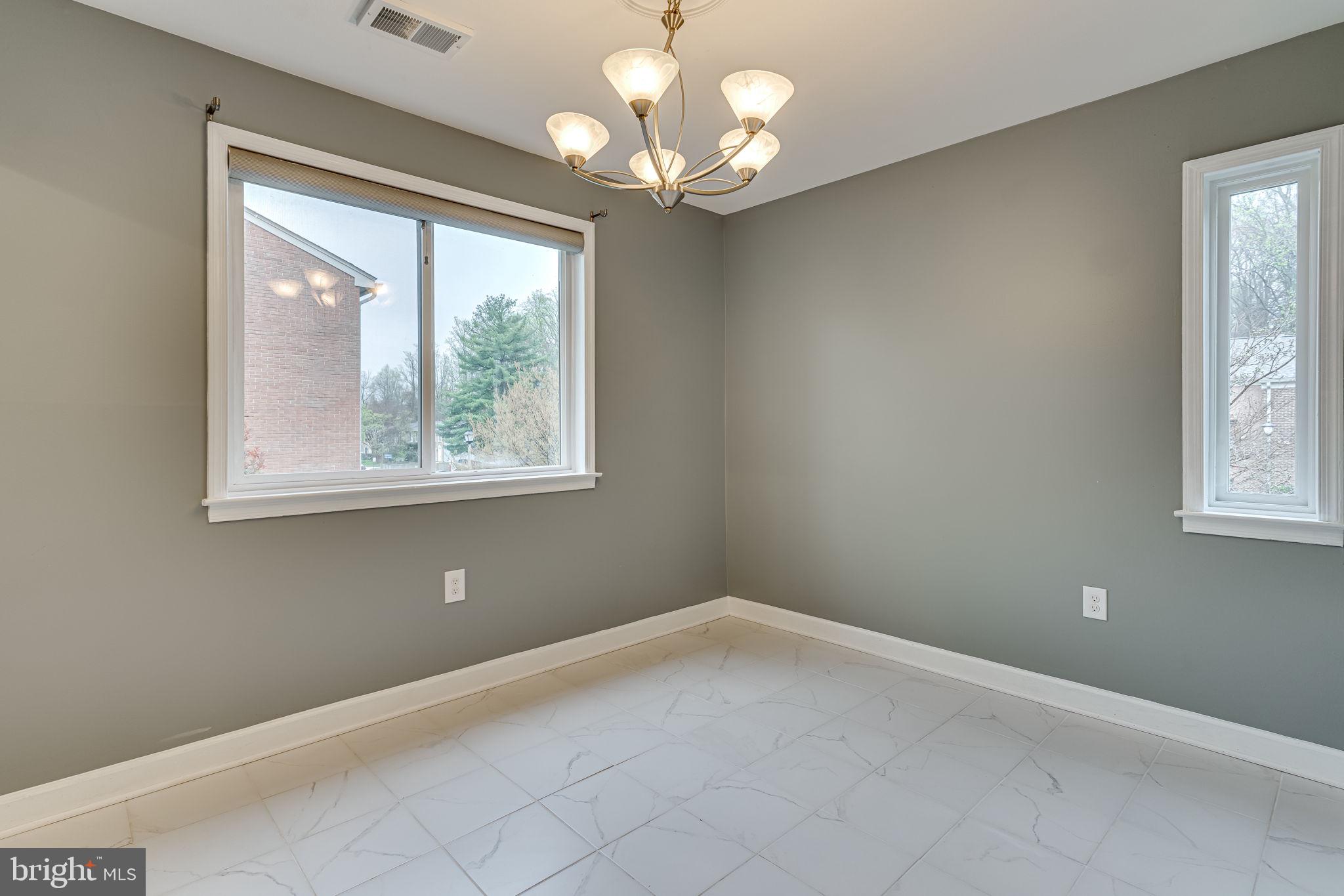 6752 Perry Penney Dr #116