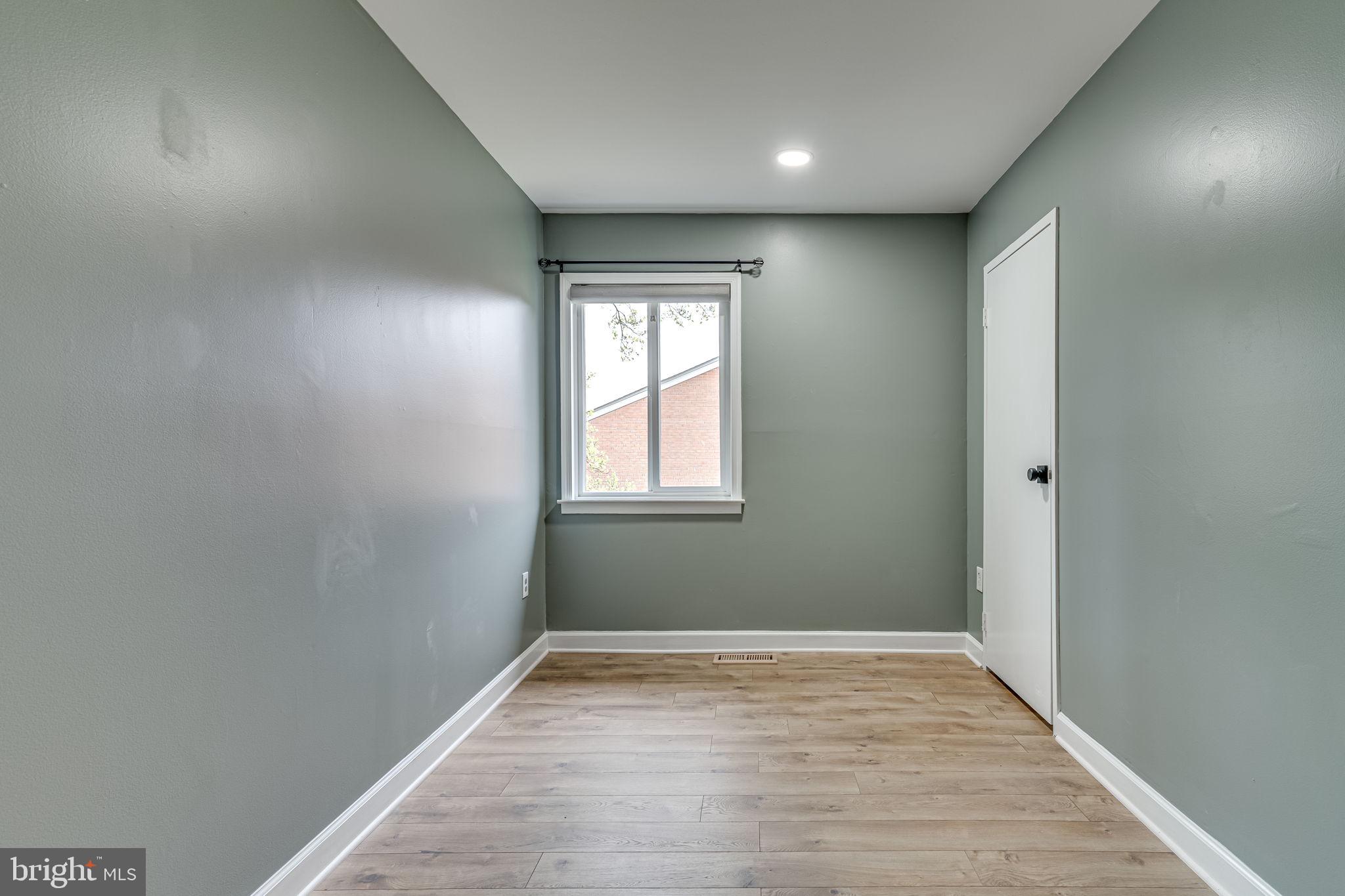 6752 Perry Penney Dr #116