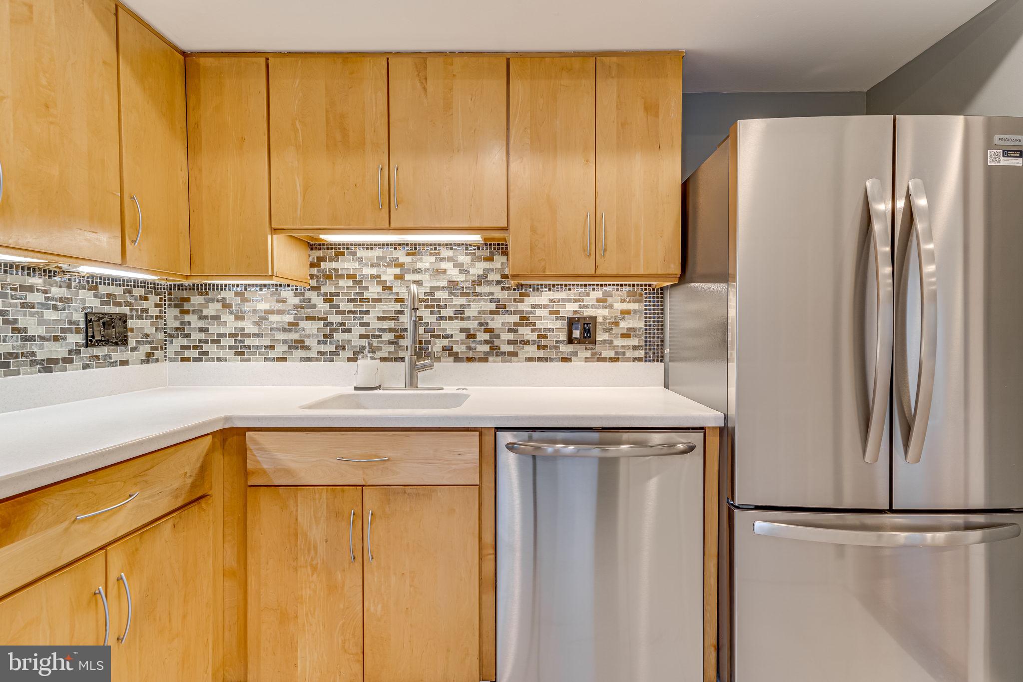 6752 Perry Penney Dr #116