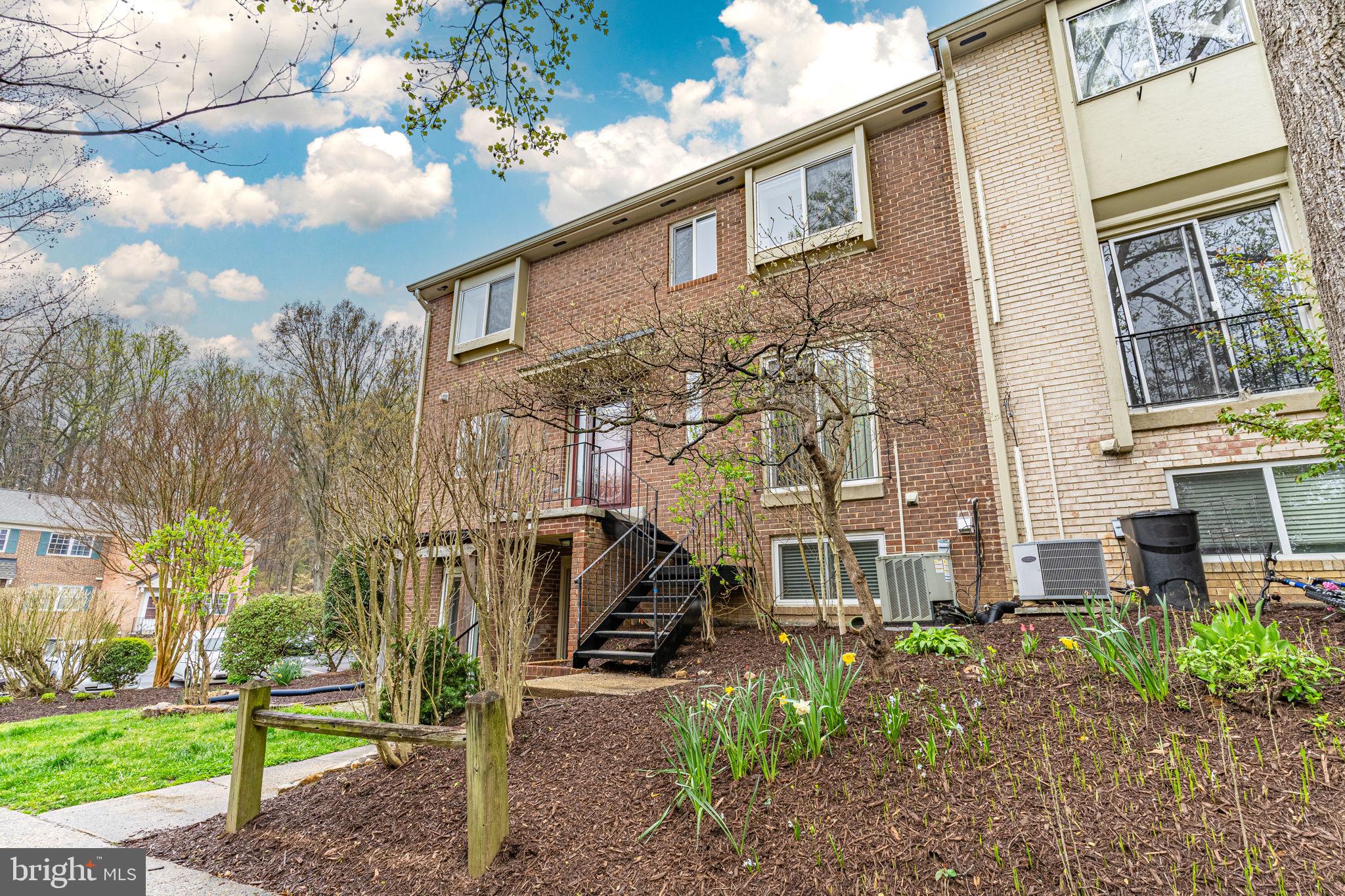 6752 Perry Penney Dr #116