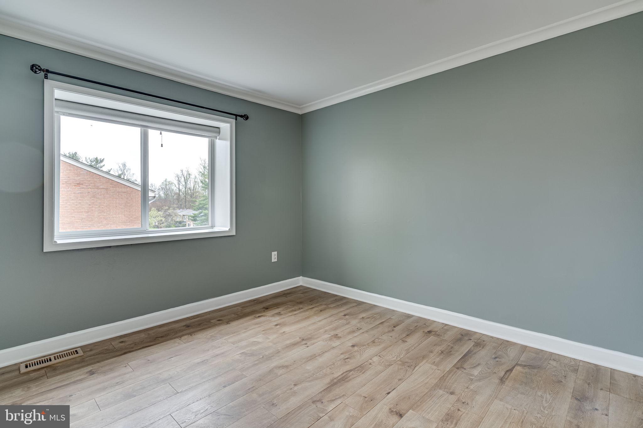 6752 Perry Penney Dr #116