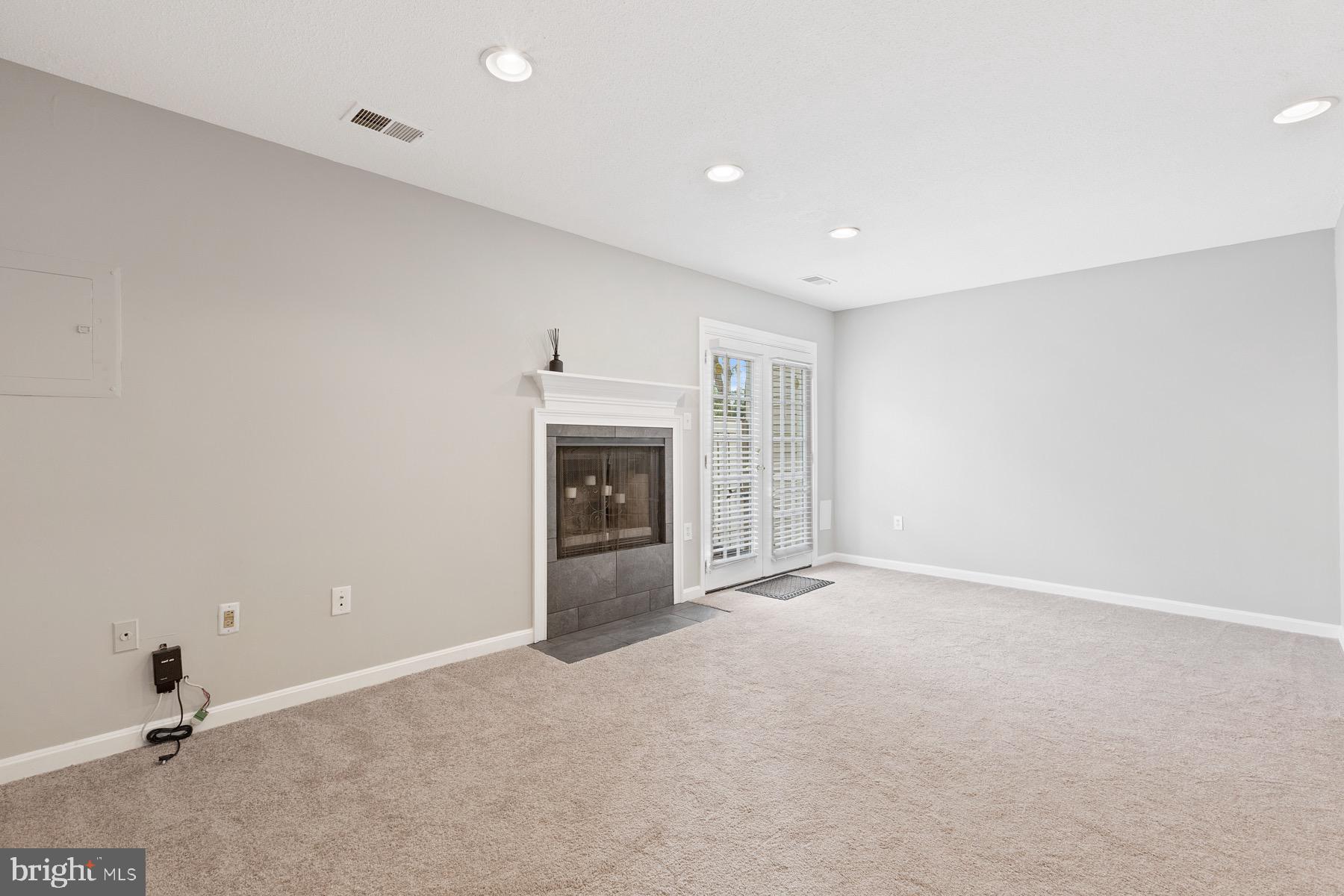 2384 BRANLEIGH PARK CT