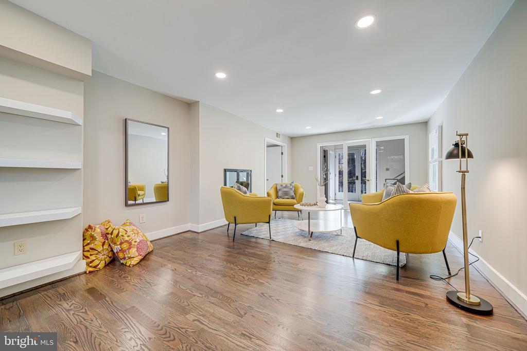 1402 Ingeborg Ct