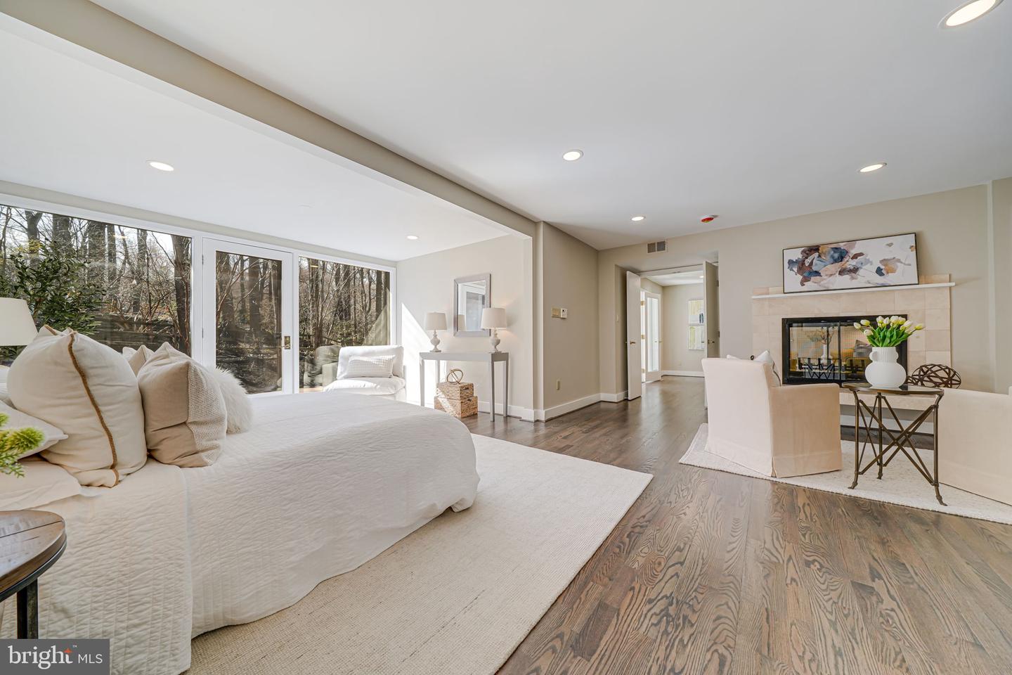 1402 Ingeborg Ct