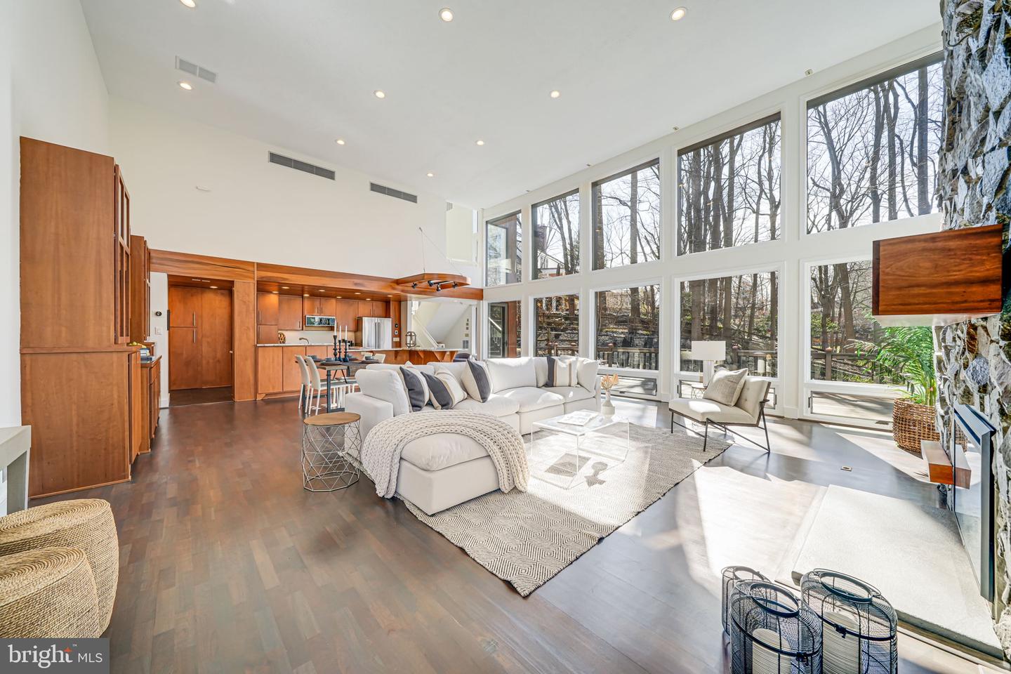 1402 Ingeborg Ct