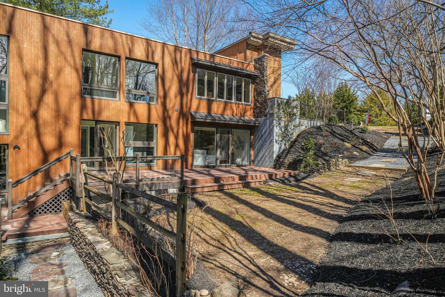 1402 Ingeborg Ct