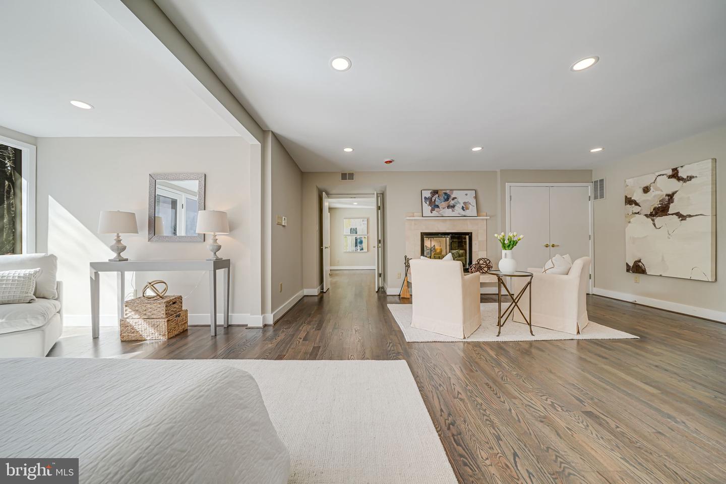 1402 Ingeborg Ct