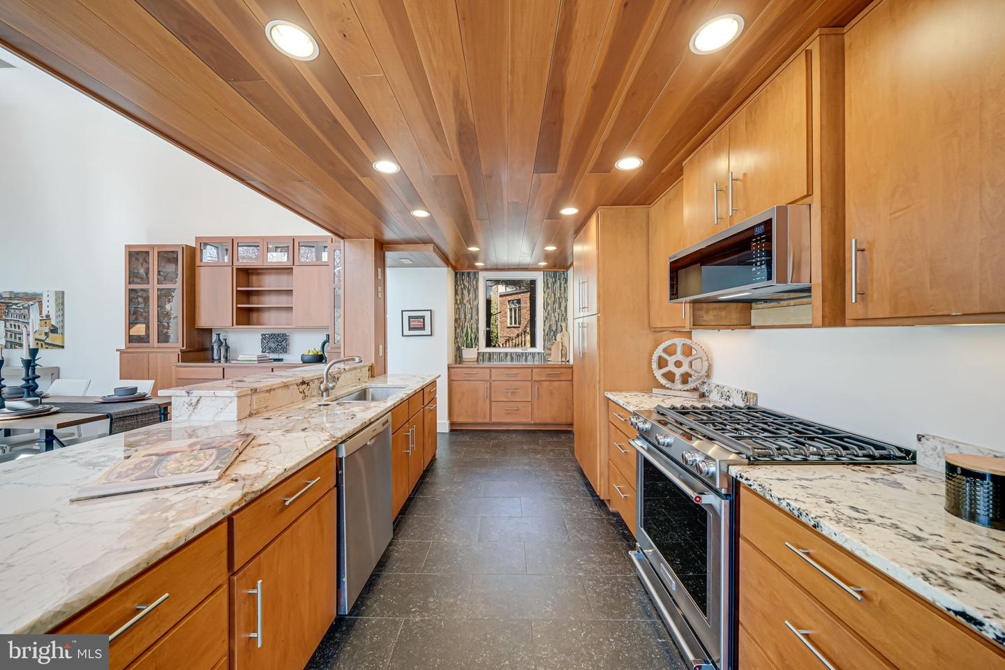 1402 Ingeborg Ct