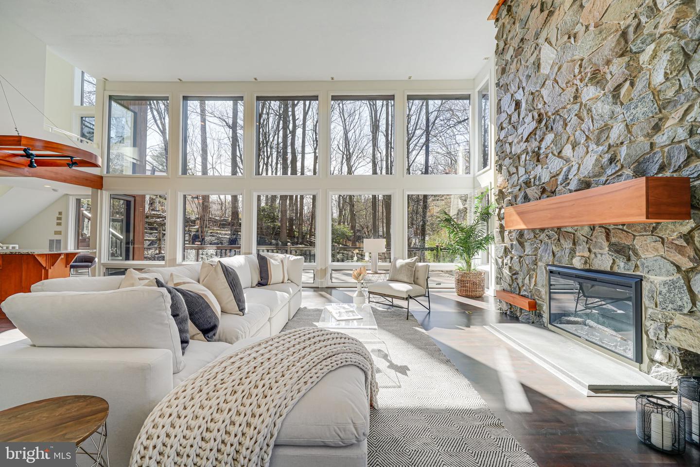 1402 Ingeborg Ct