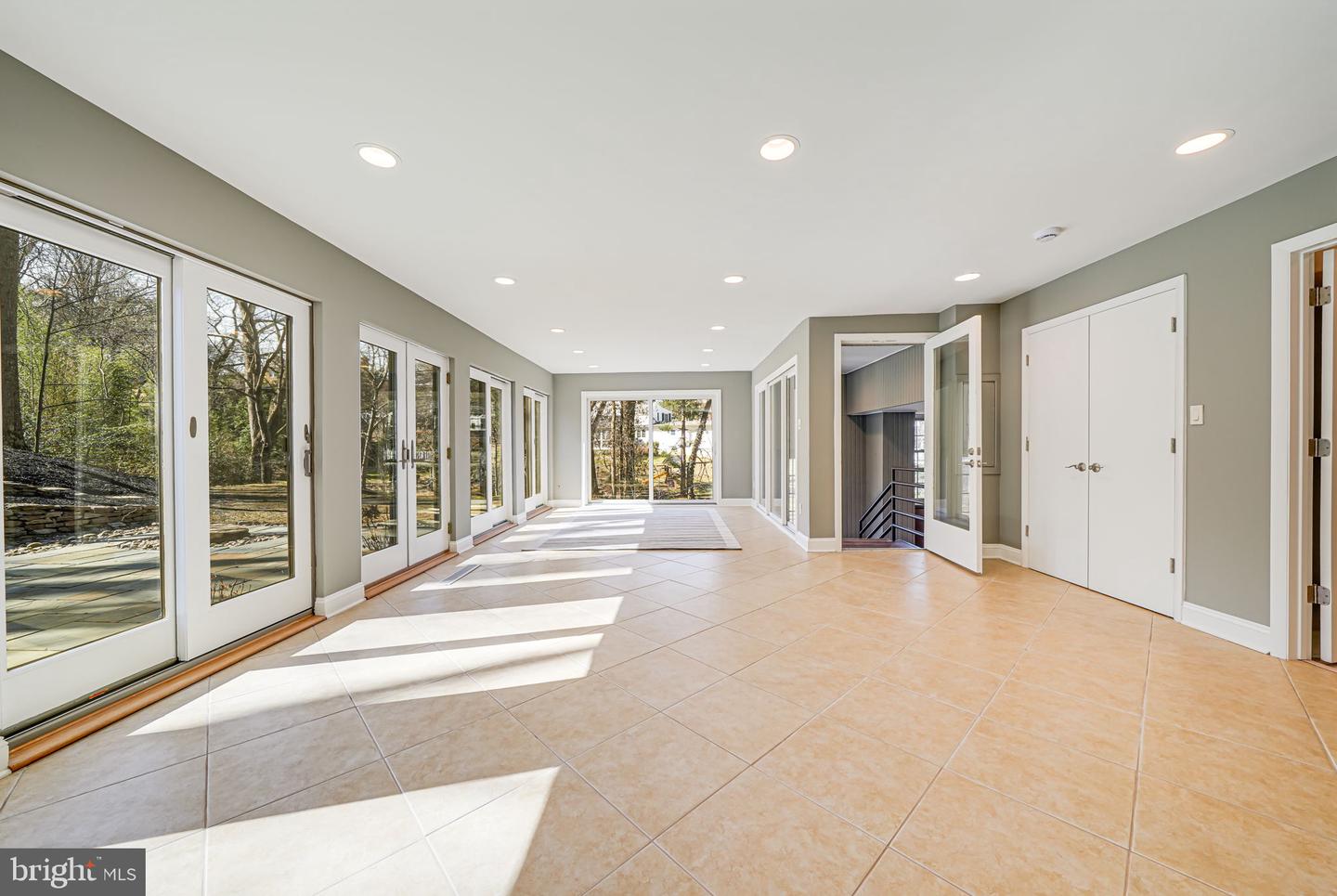 1402 Ingeborg Ct