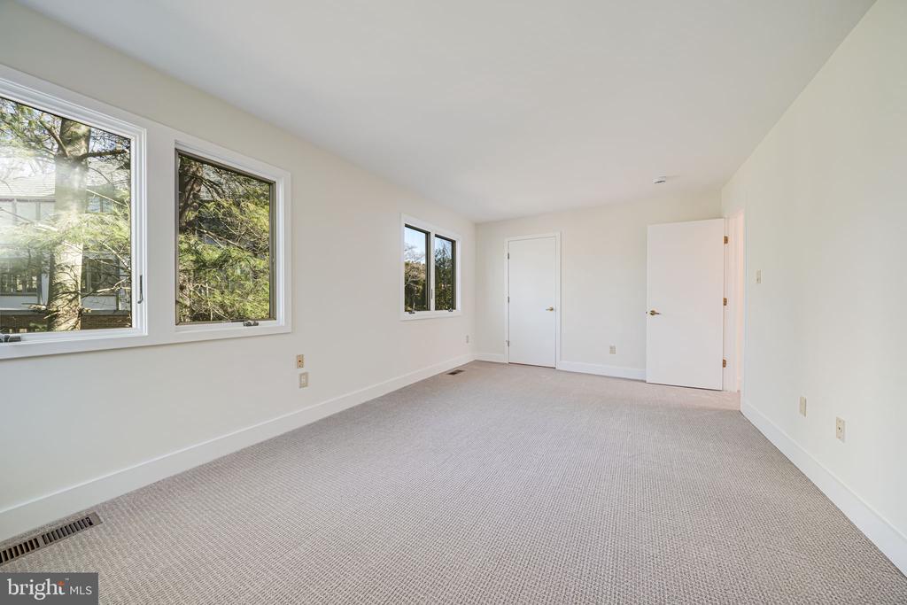 1402 Ingeborg Ct
