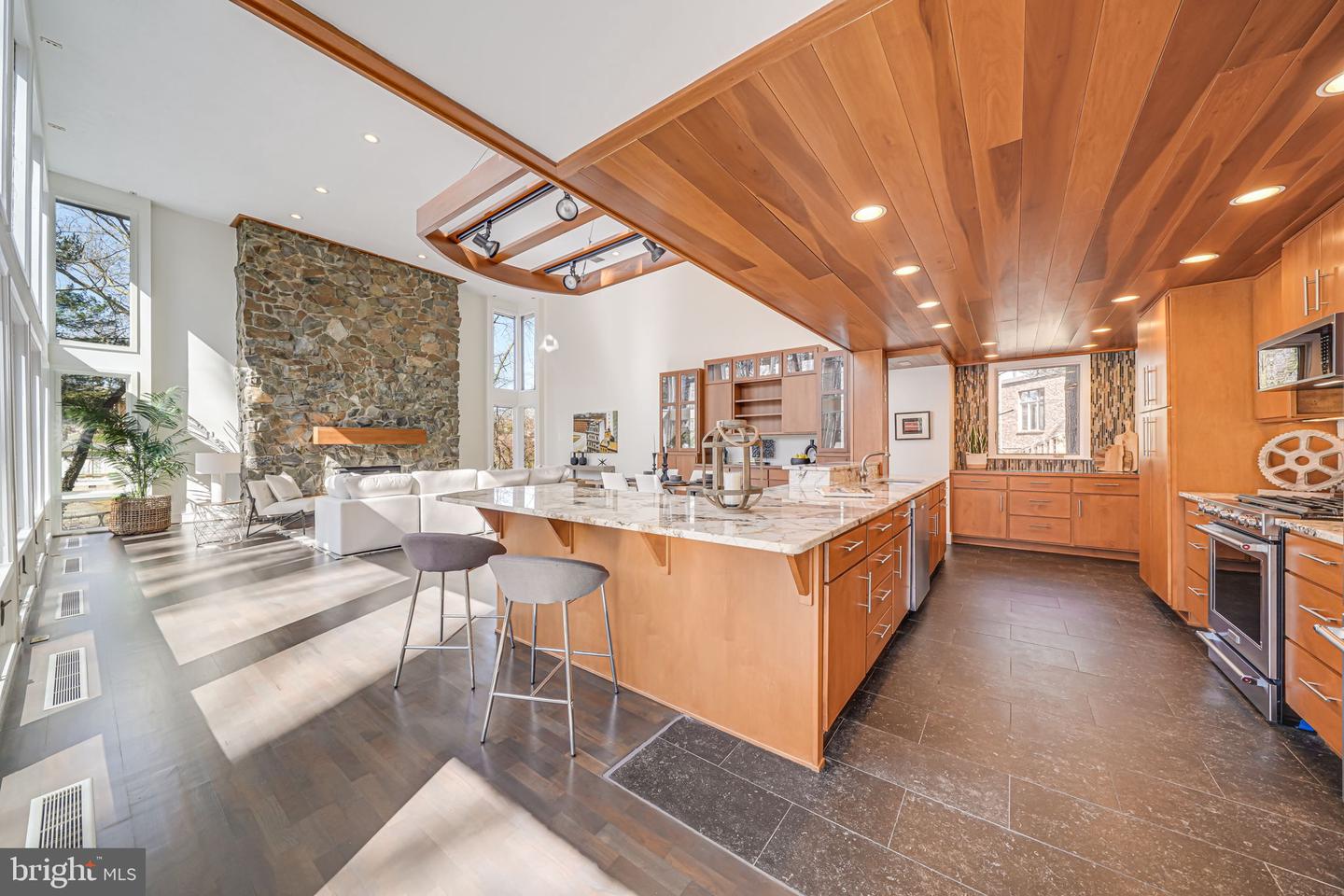 1402 Ingeborg Ct