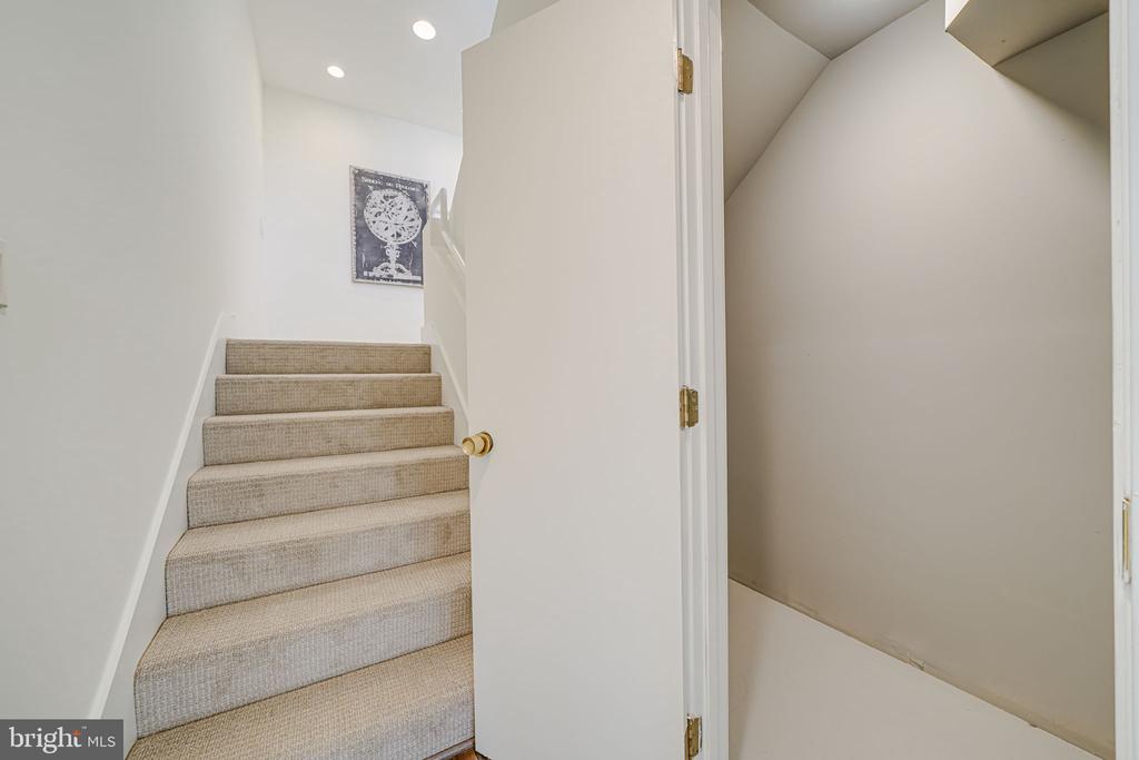 1402 Ingeborg Ct