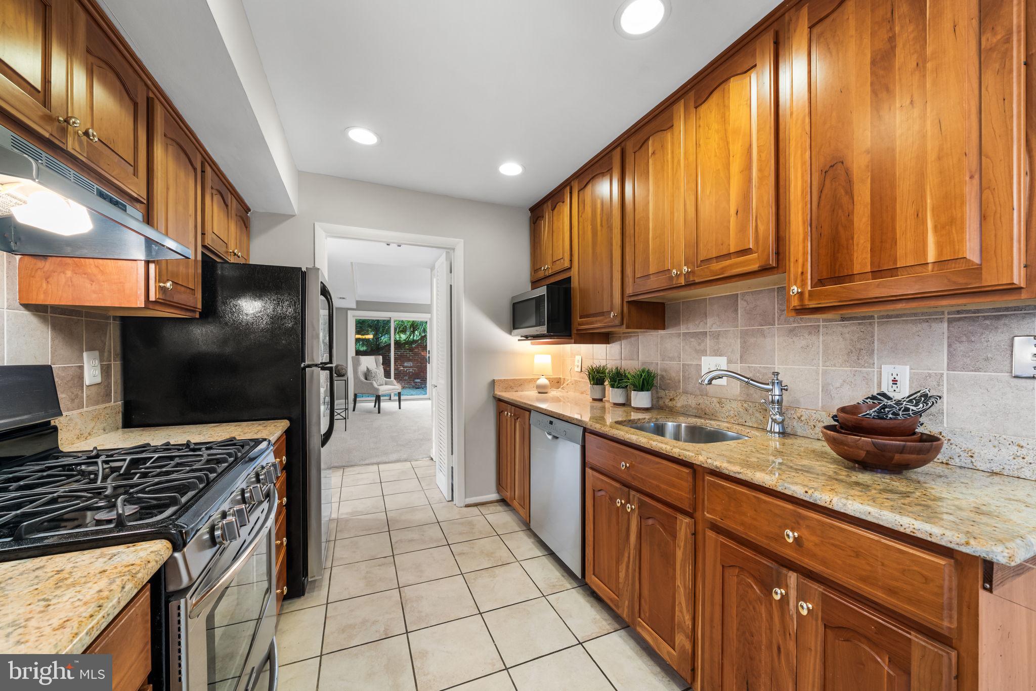 6433 RIVES COURT