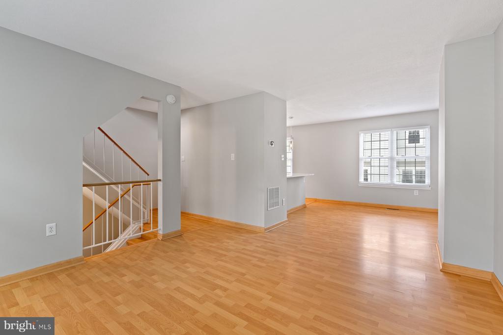 2384 BRANLEIGH PARK COURT