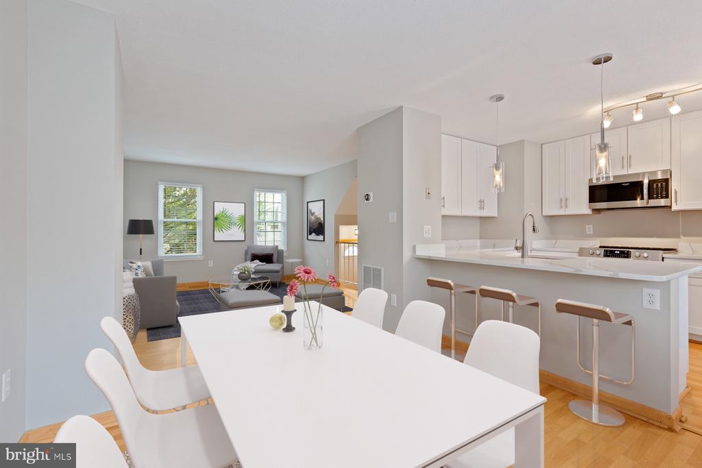 2384 BRANLEIGH PARK COURT