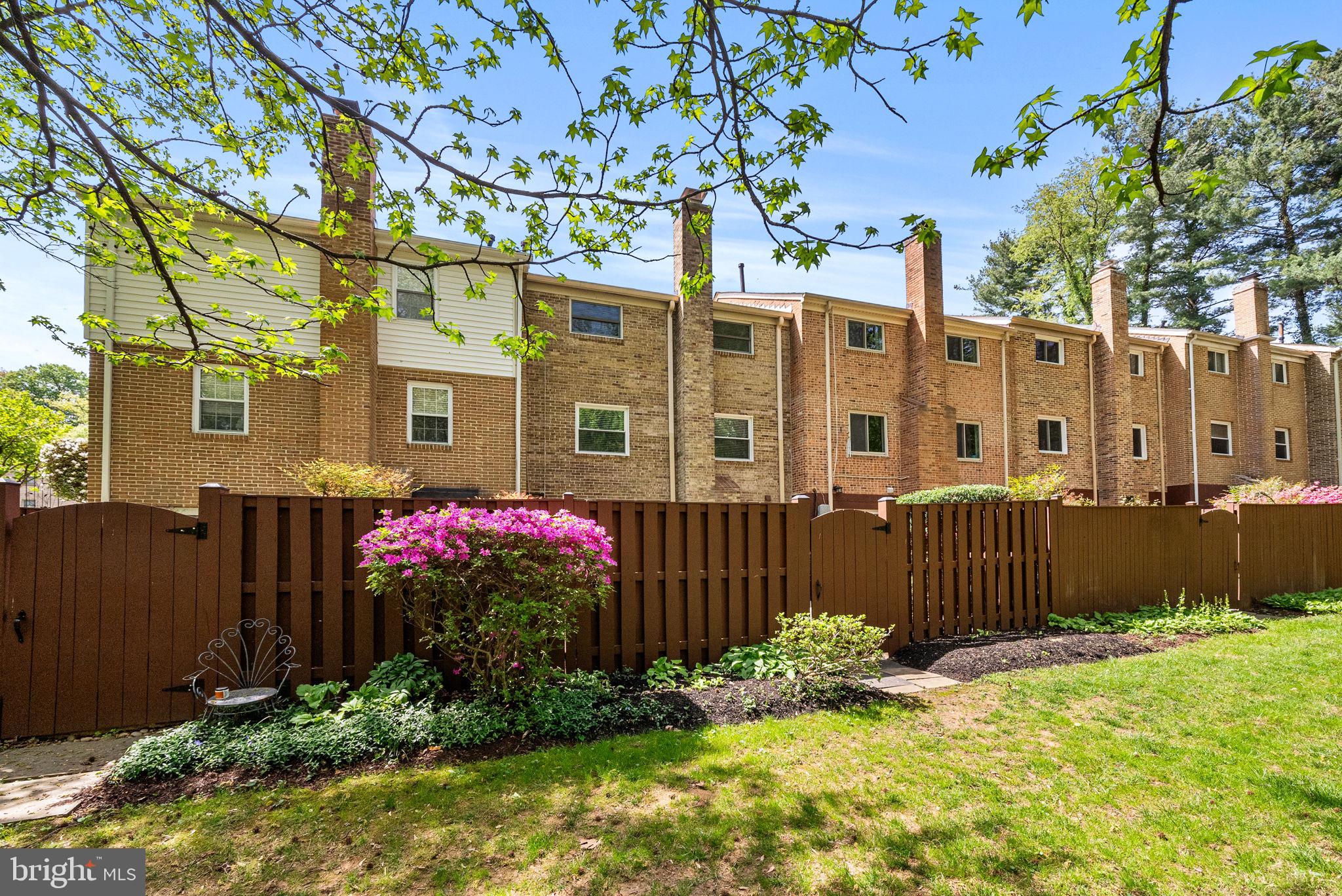 9612 LINDENBROOK STREET