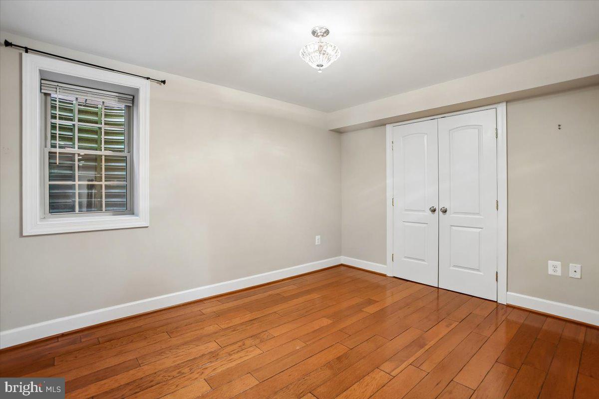4107 WOODLARK DRIVE