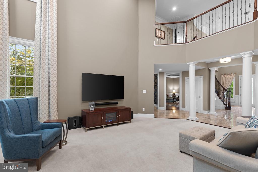 43154 MEADOW GROVE DRIVE