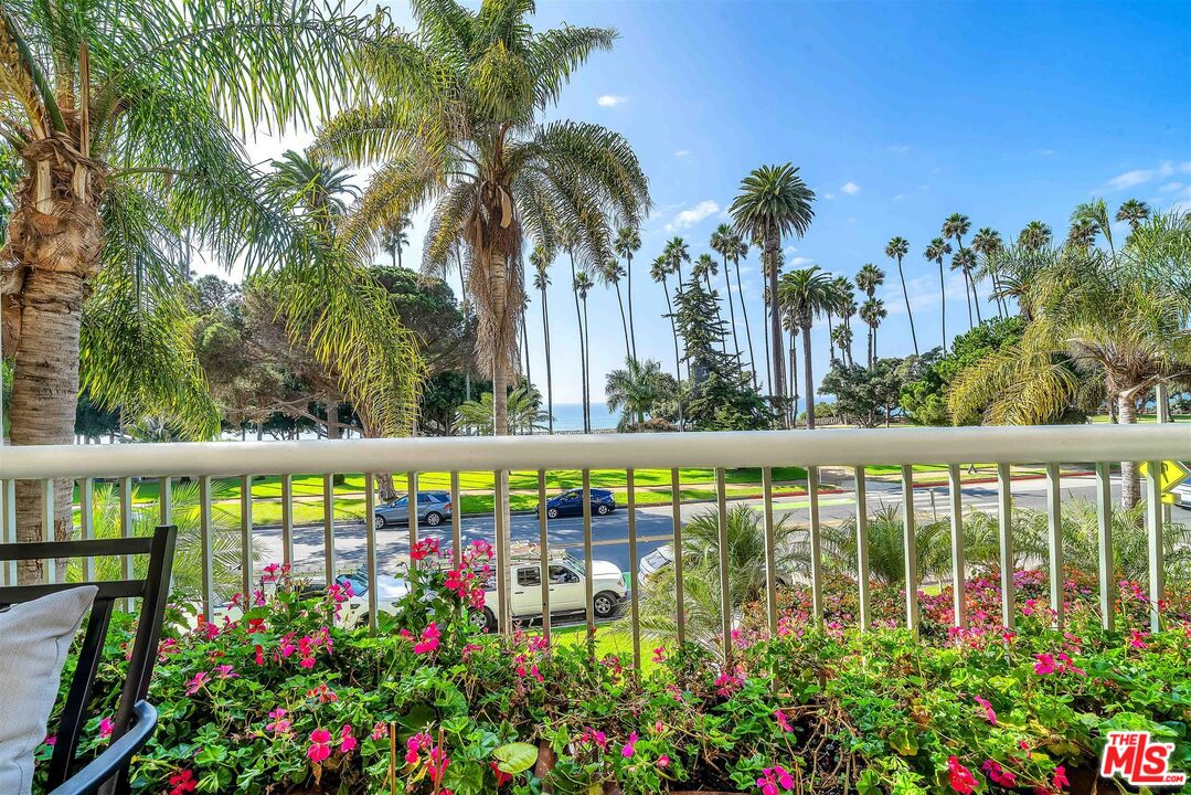 603 OCEAN AVE Unit: 2S