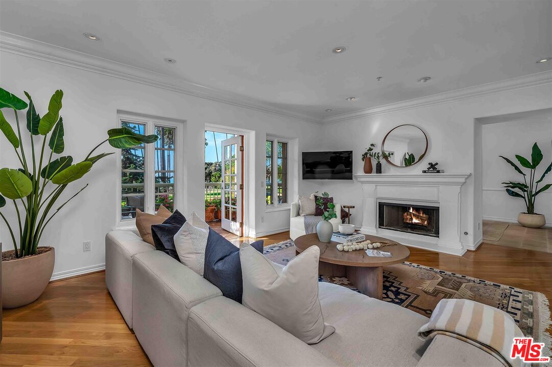 603 OCEAN AVE Unit: 2S