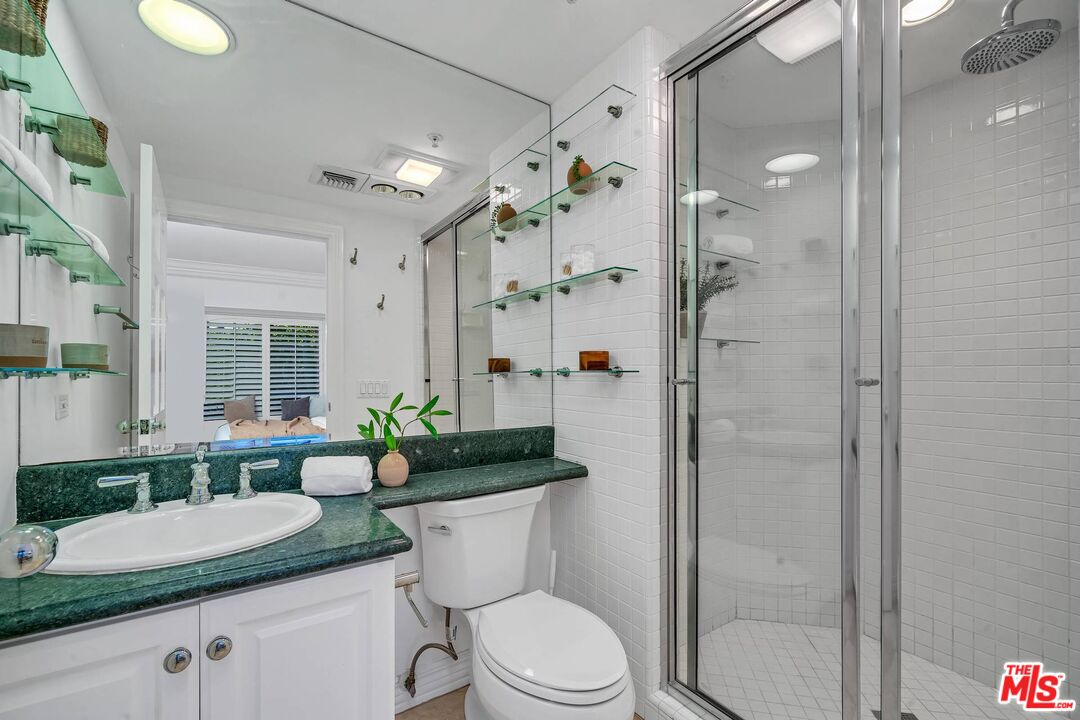 603 OCEAN AVE Unit: 2S